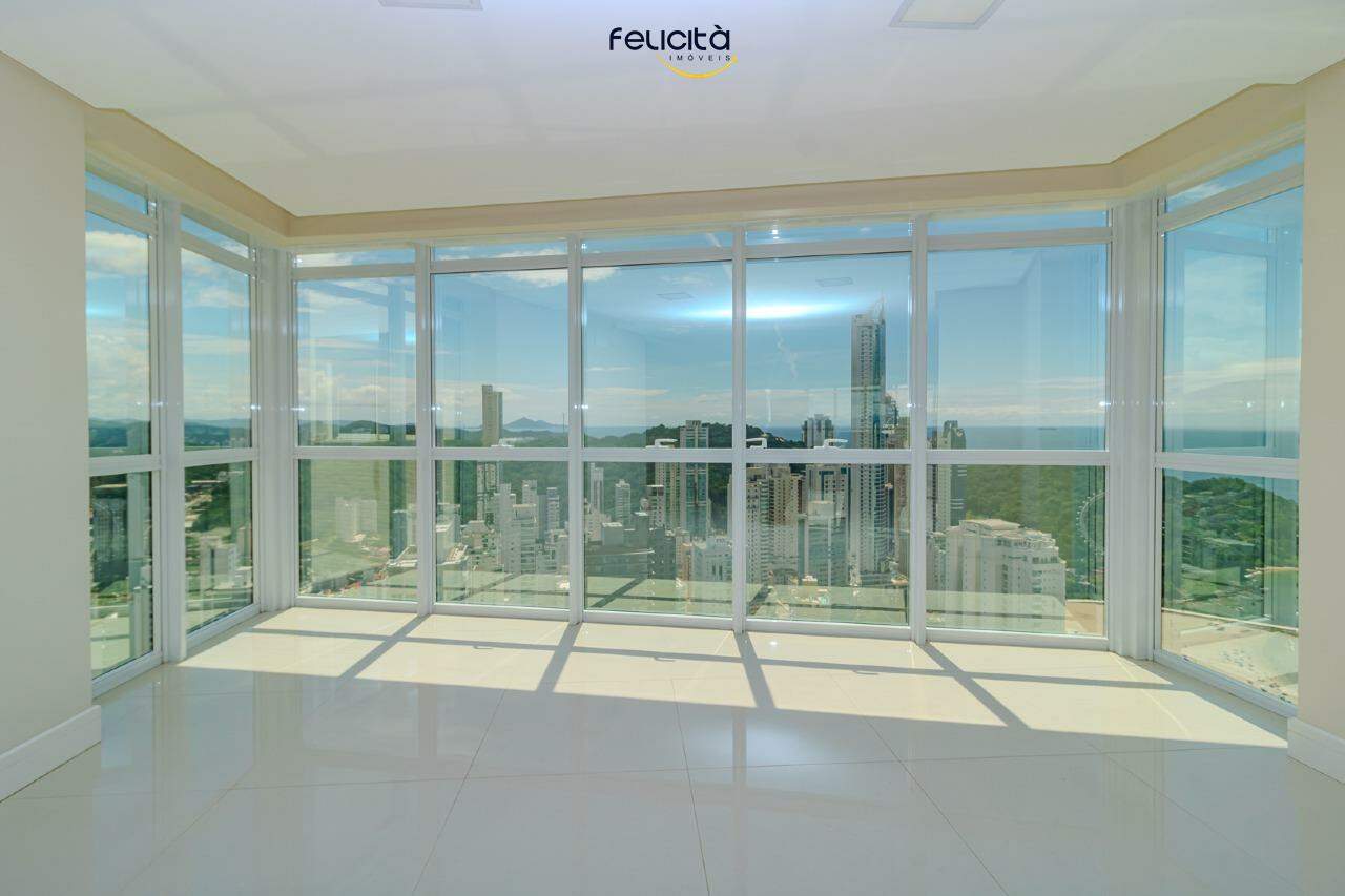 Apartamento de 4 quartos, 228m² no bairro Pioneiros, em Balneário Camboriú | Eu Corretor