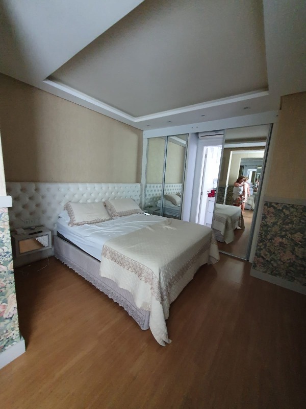 Cobertura à venda no Centro: 