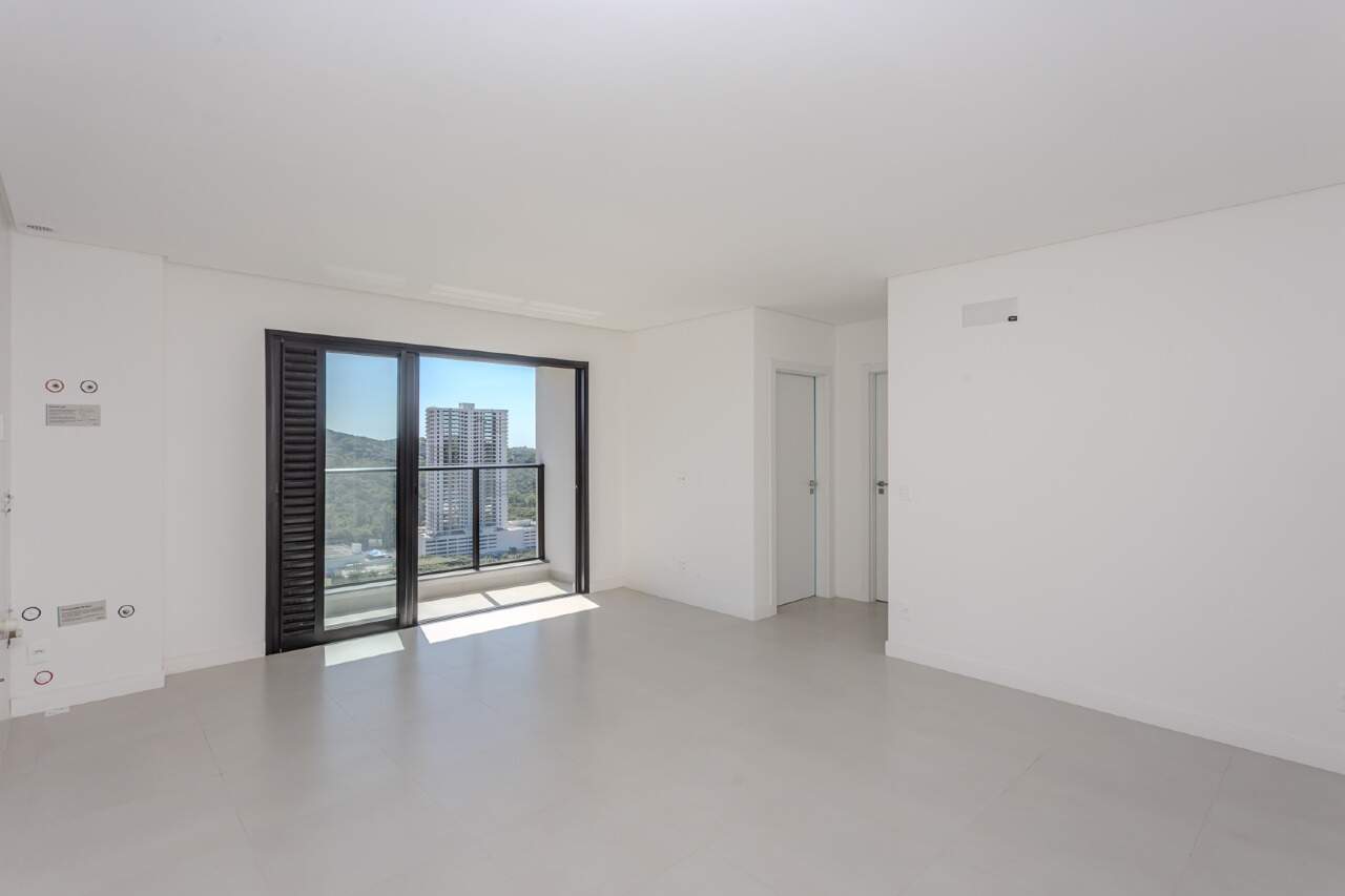 Apartamento à venda no Praia Brava: 