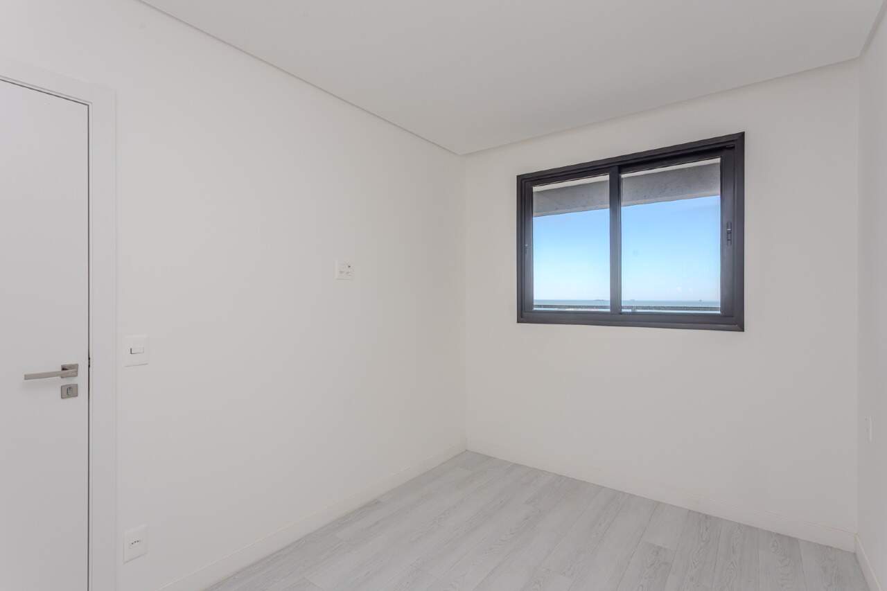 Apartamento à venda no Praia Brava: 
