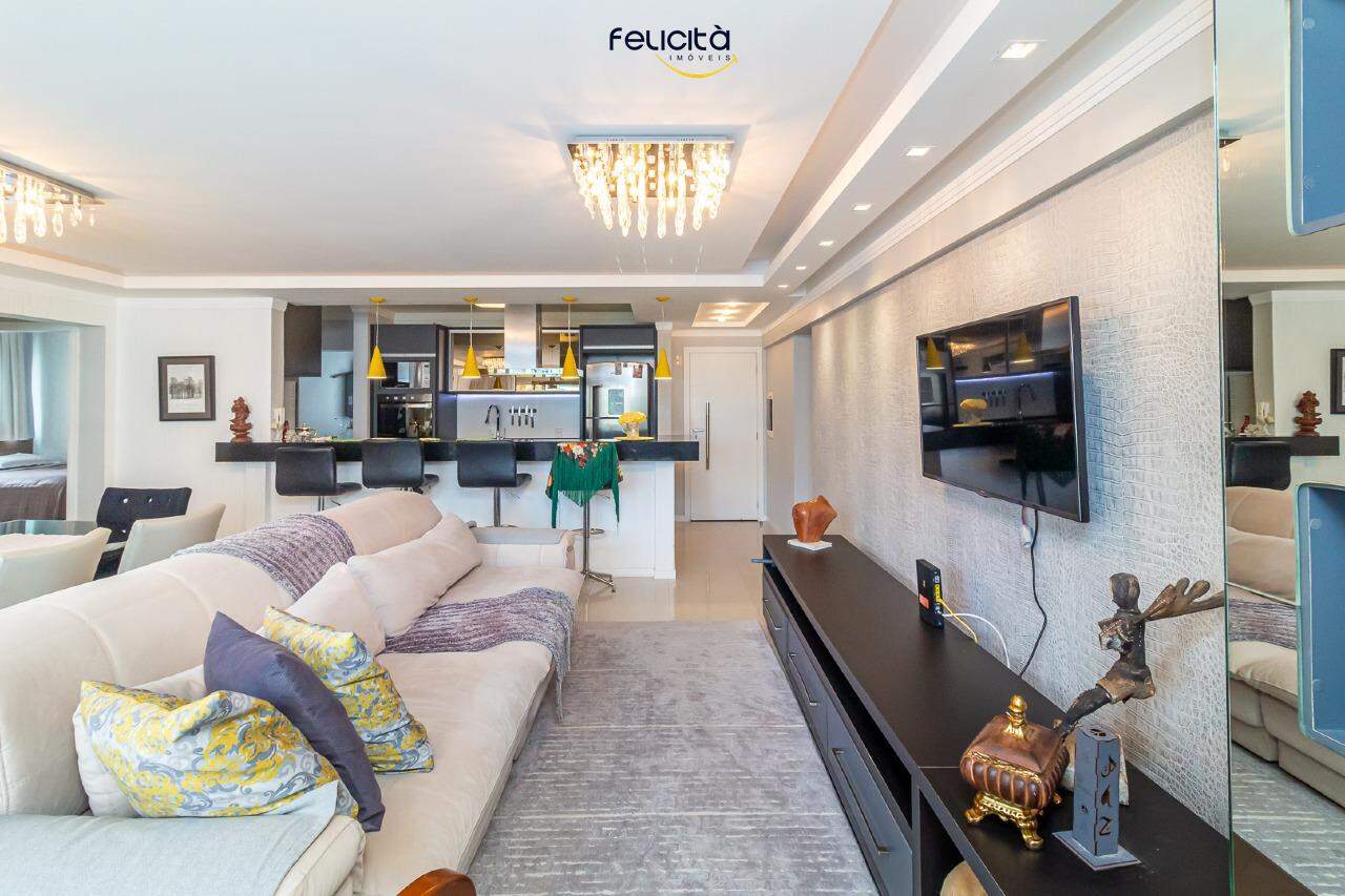 Apartamento de 3 quartos, 123m² no bairro Centro, em Balneário Camboriú | Eu Corretor