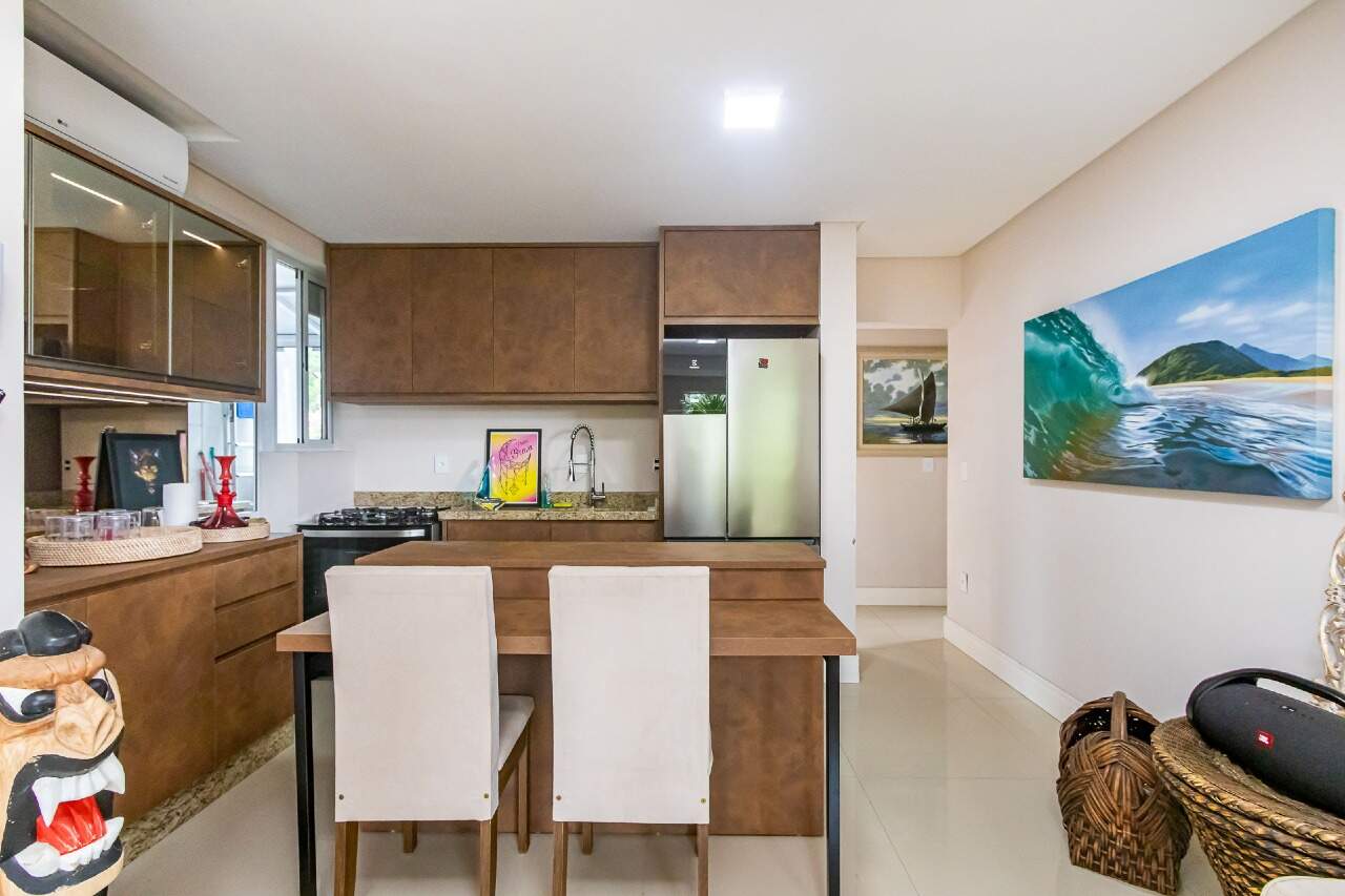 Apartamento de 3 quartos, 137m² no bairro Praia dos Amores, em Balneário Camboriú | Eu Corretor