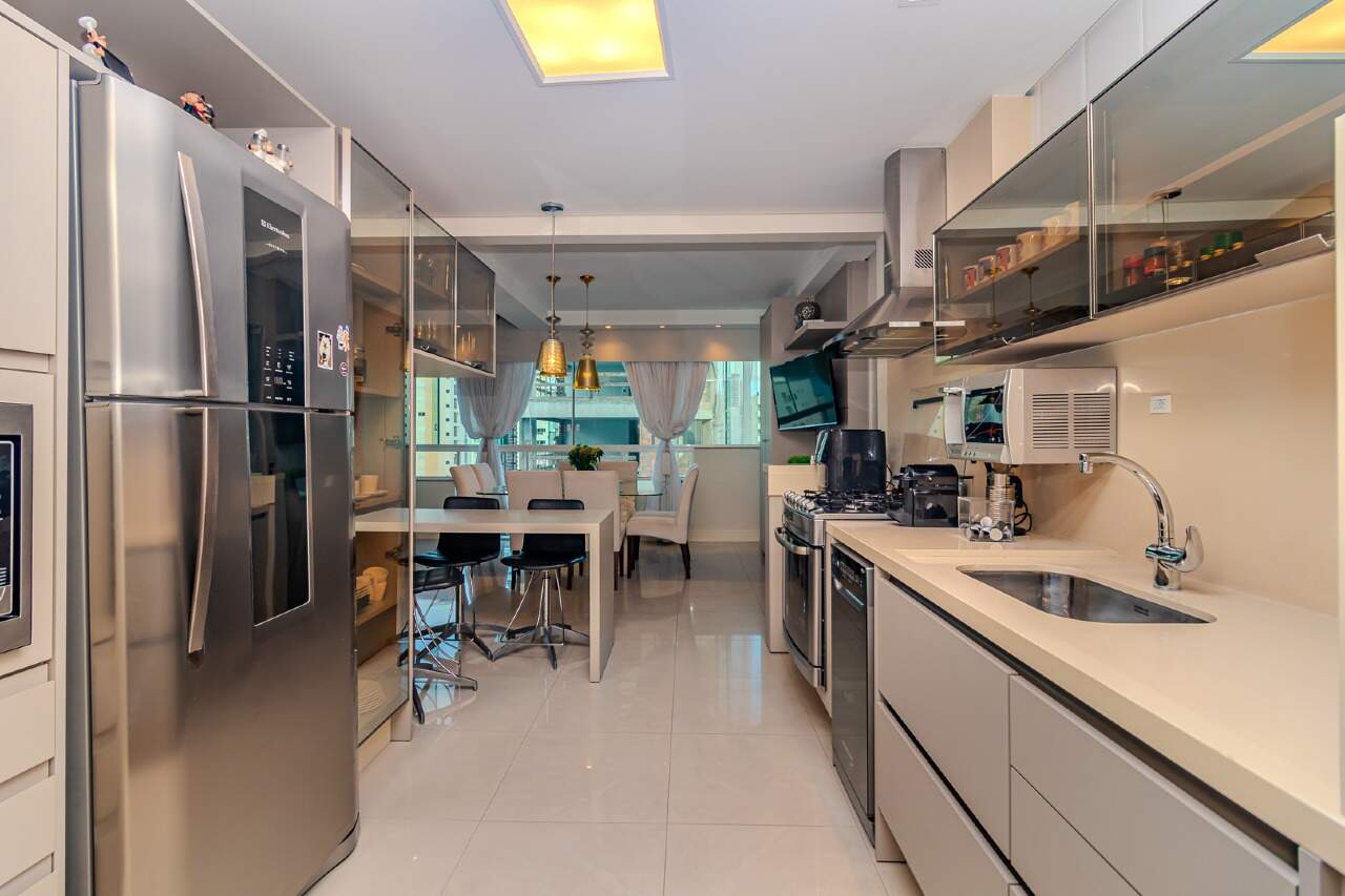 Cobertura de 5 quartos, 270m² no bairro Centro, em Balneário Camboriú | Eu Corretor