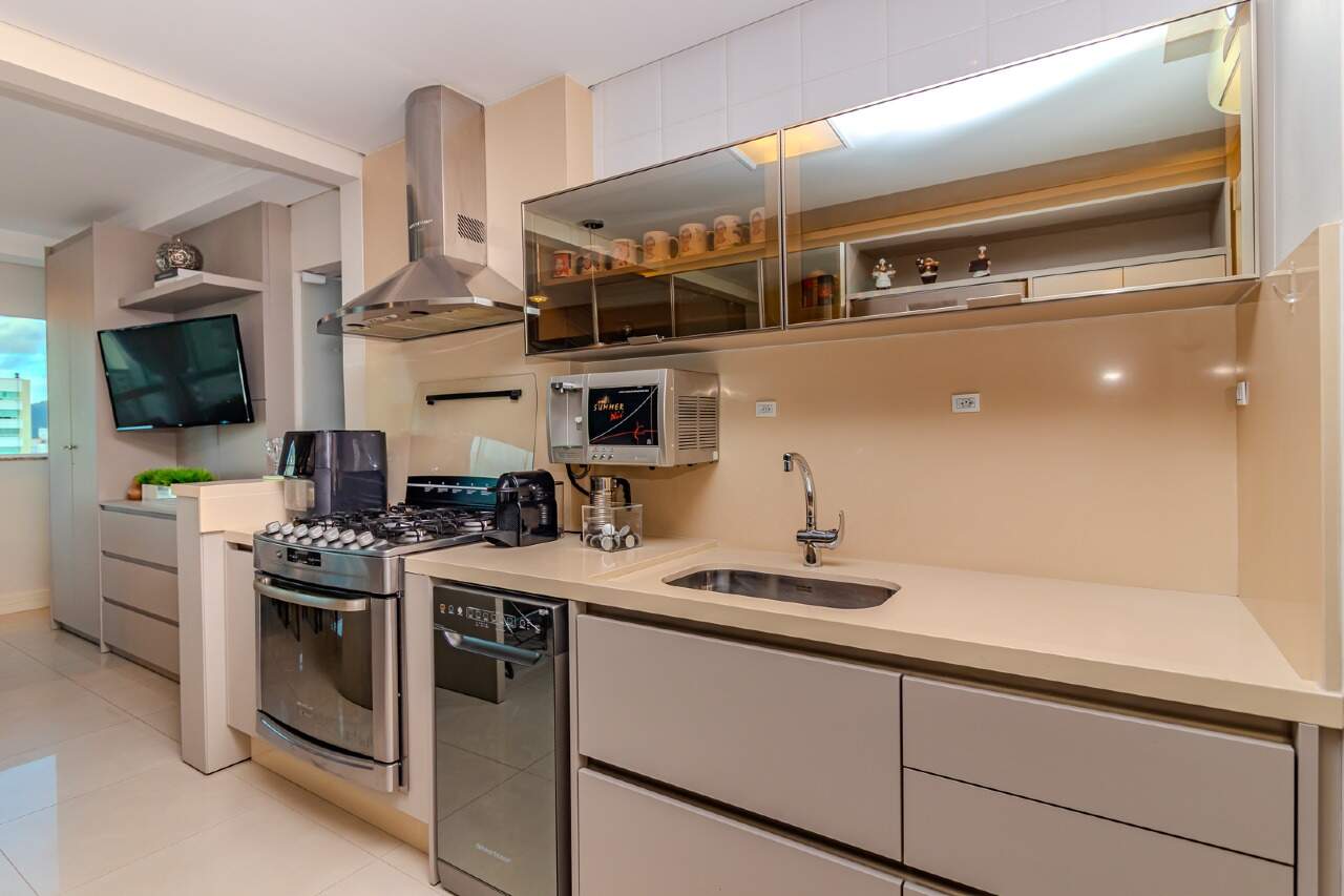 Cobertura de 5 quartos, 270m² no bairro Centro, em Balneário Camboriú | Eu Corretor