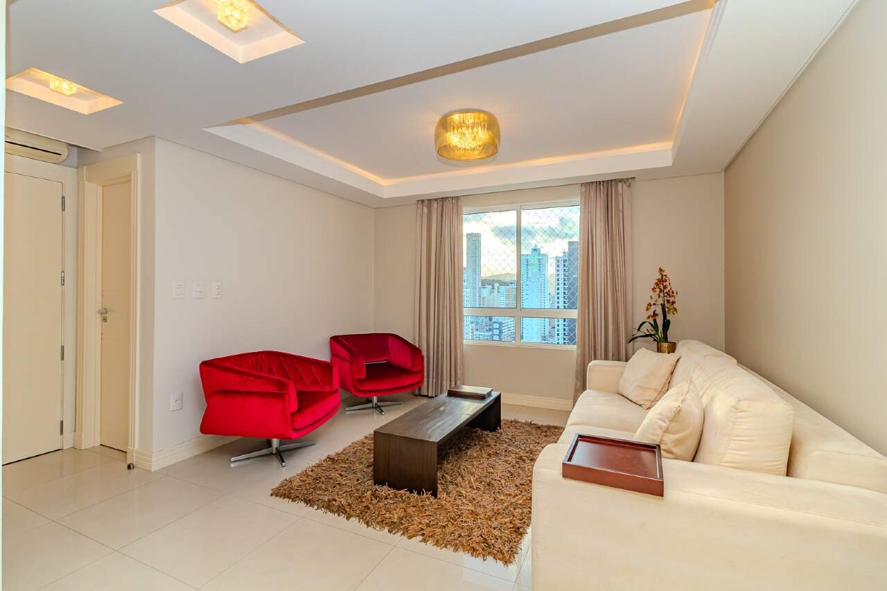 Cobertura de 5 quartos, 270m² no bairro Centro, em Balneário Camboriú | Eu Corretor