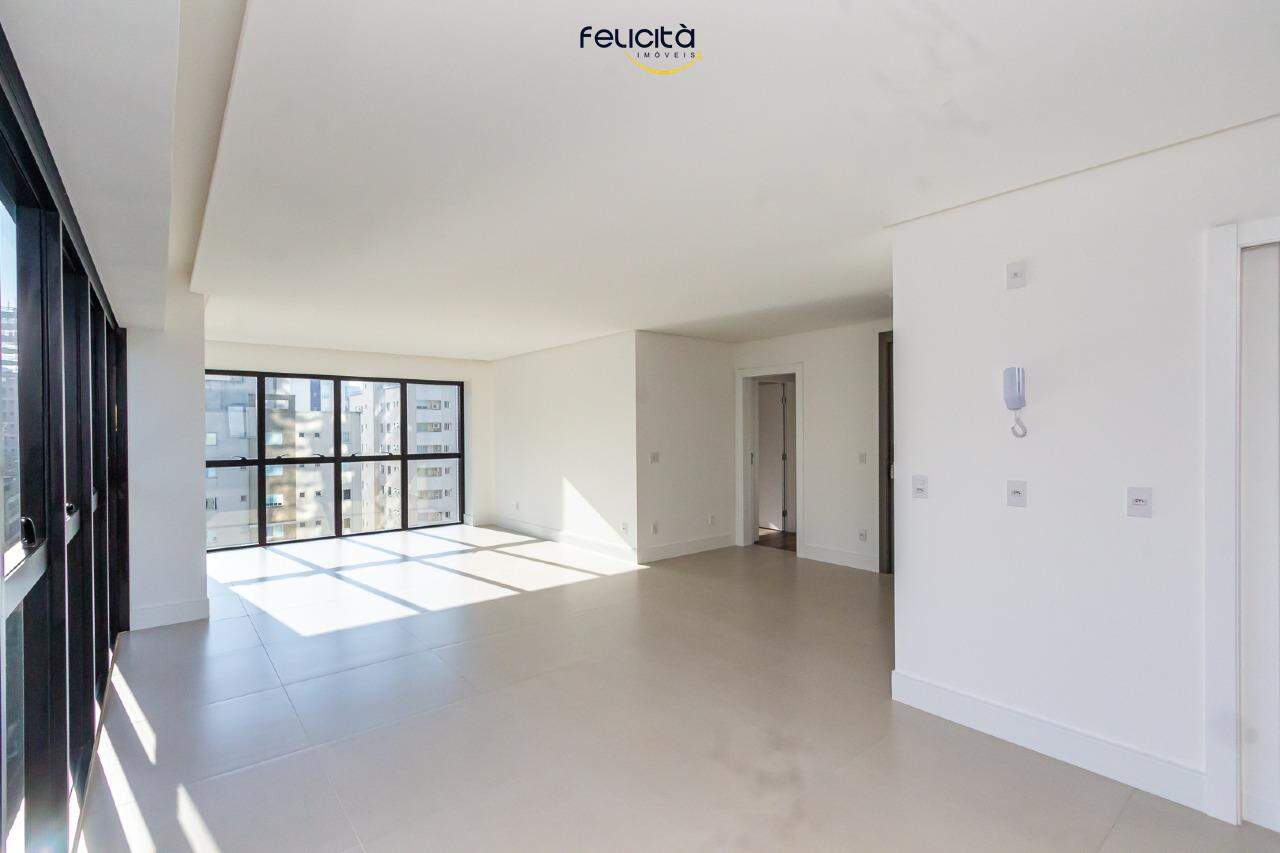 Apartamento de 4 quartos, 154m² no bairro Centro, em Balneário Camboriú | Eu Corretor