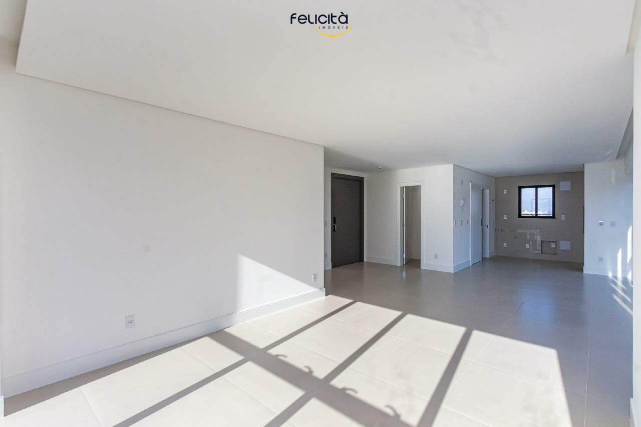 Apartamento de 4 quartos, 154m² no bairro Centro, em Balneário Camboriú | Eu Corretor