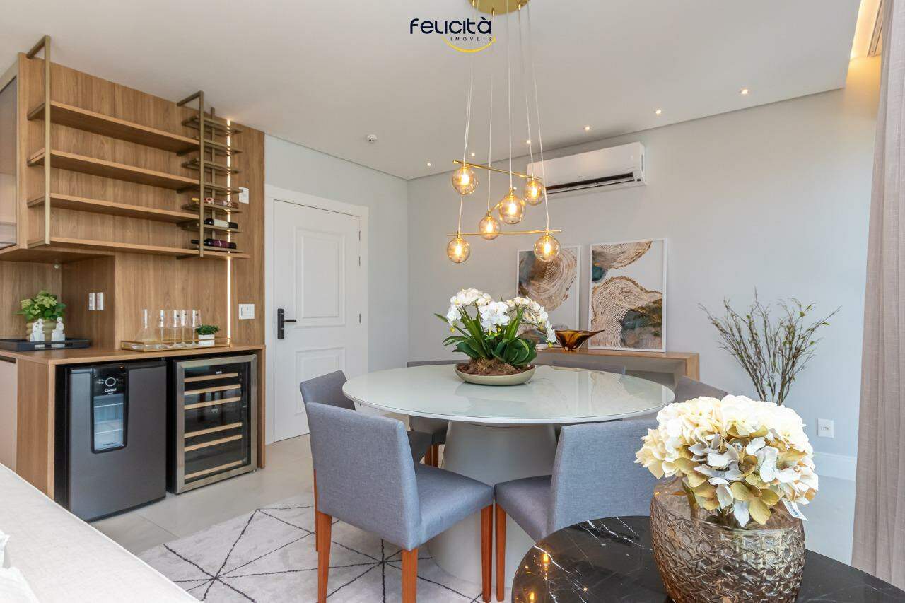 Apartamento de 4 quartos, 132m² no bairro Centro, em Balneário Camboriú | Eu Corretor