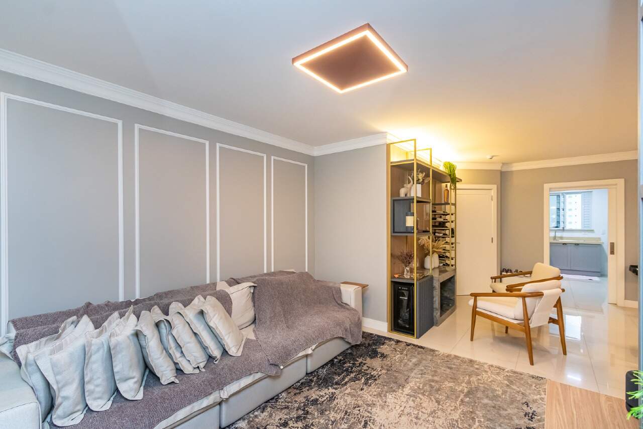 Apartamento de 3 quartos, 140m² no bairro Centro, em Balneário Camboriú | Eu Corretor