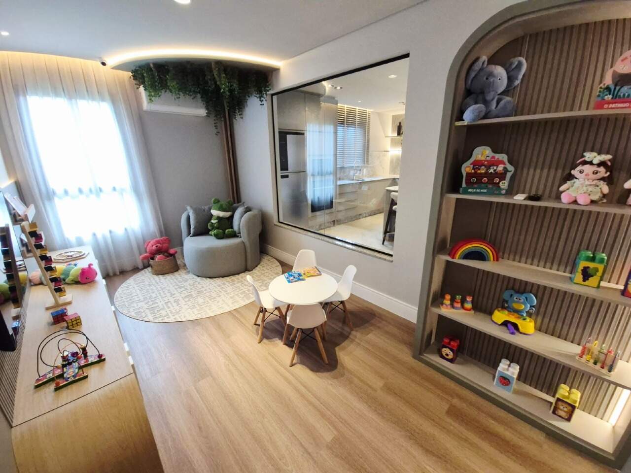 Apartamento à venda no Praia Brava: Brinquedoteca decorada e mobiliada