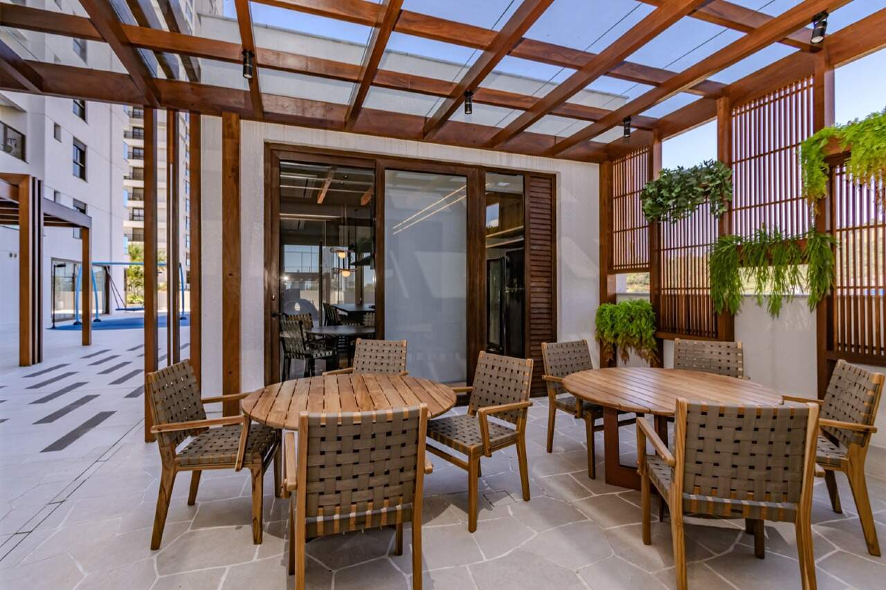 Apartamento à venda no Praia Brava: Espaço gourmet externo com pergolado no Torres da Brava Sirena, Praia Brava