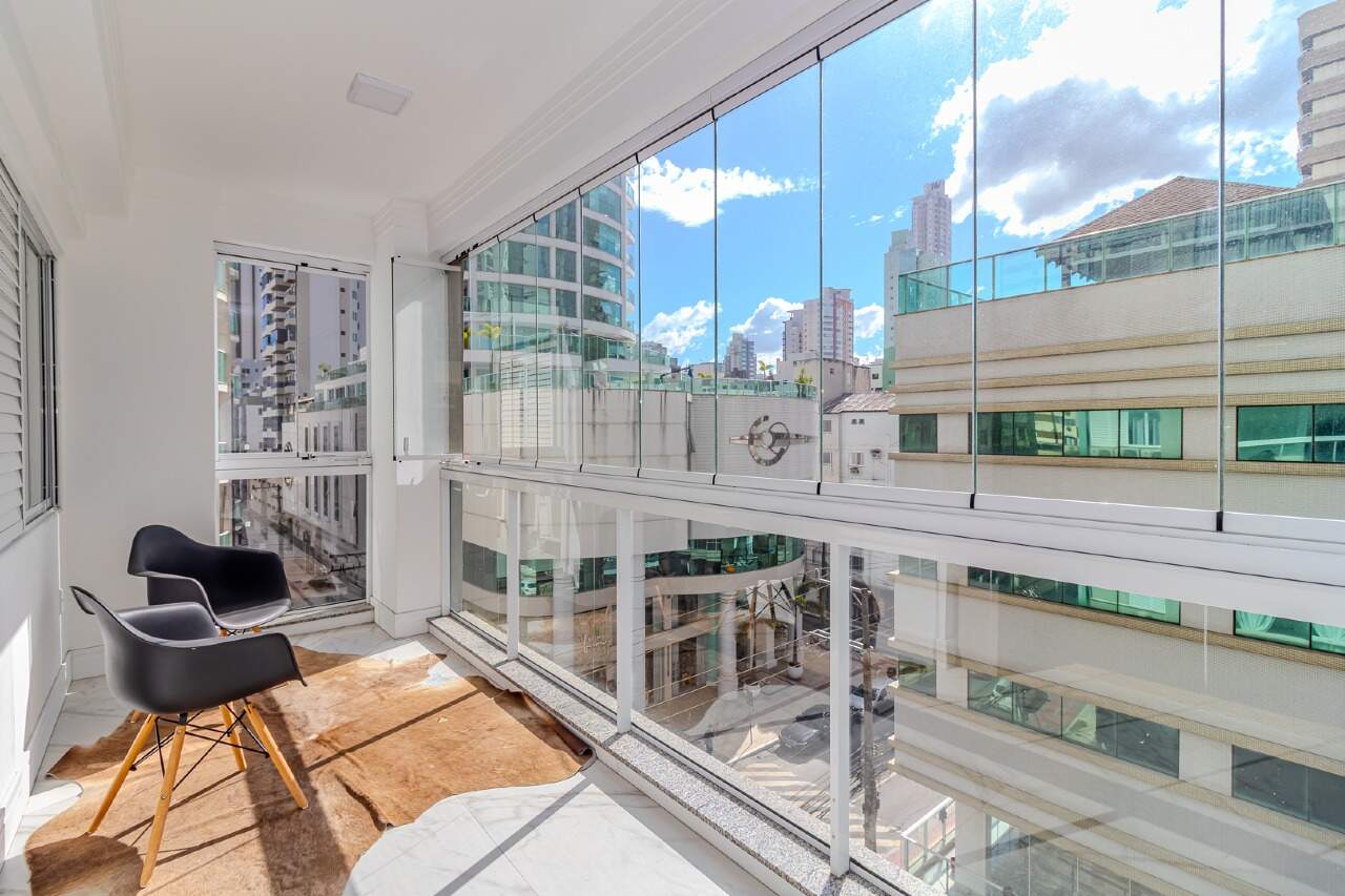 Apartamento de 3 quartos, 125m² no bairro Centro, em Balneário Camboriú | Eu Corretor