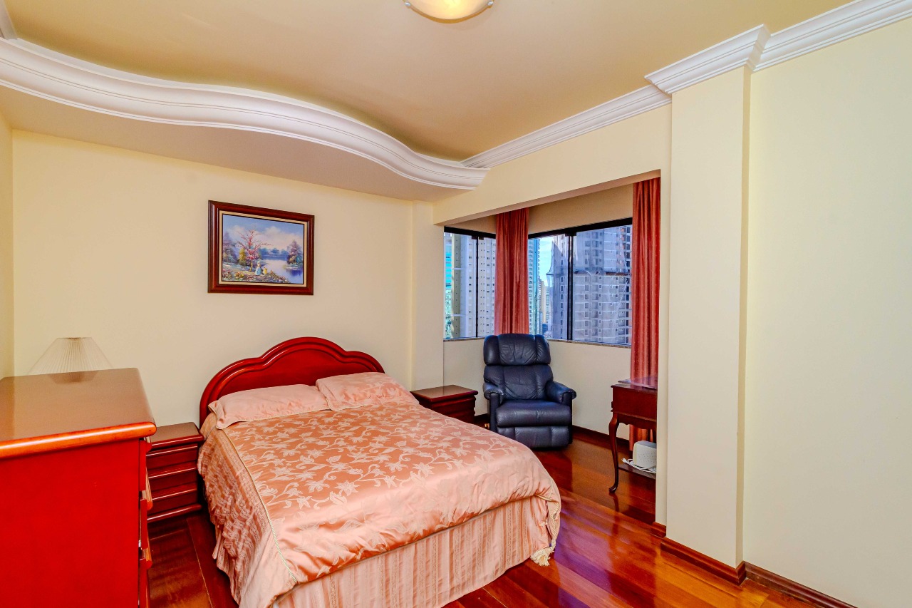 Cobertura à venda no Centro: