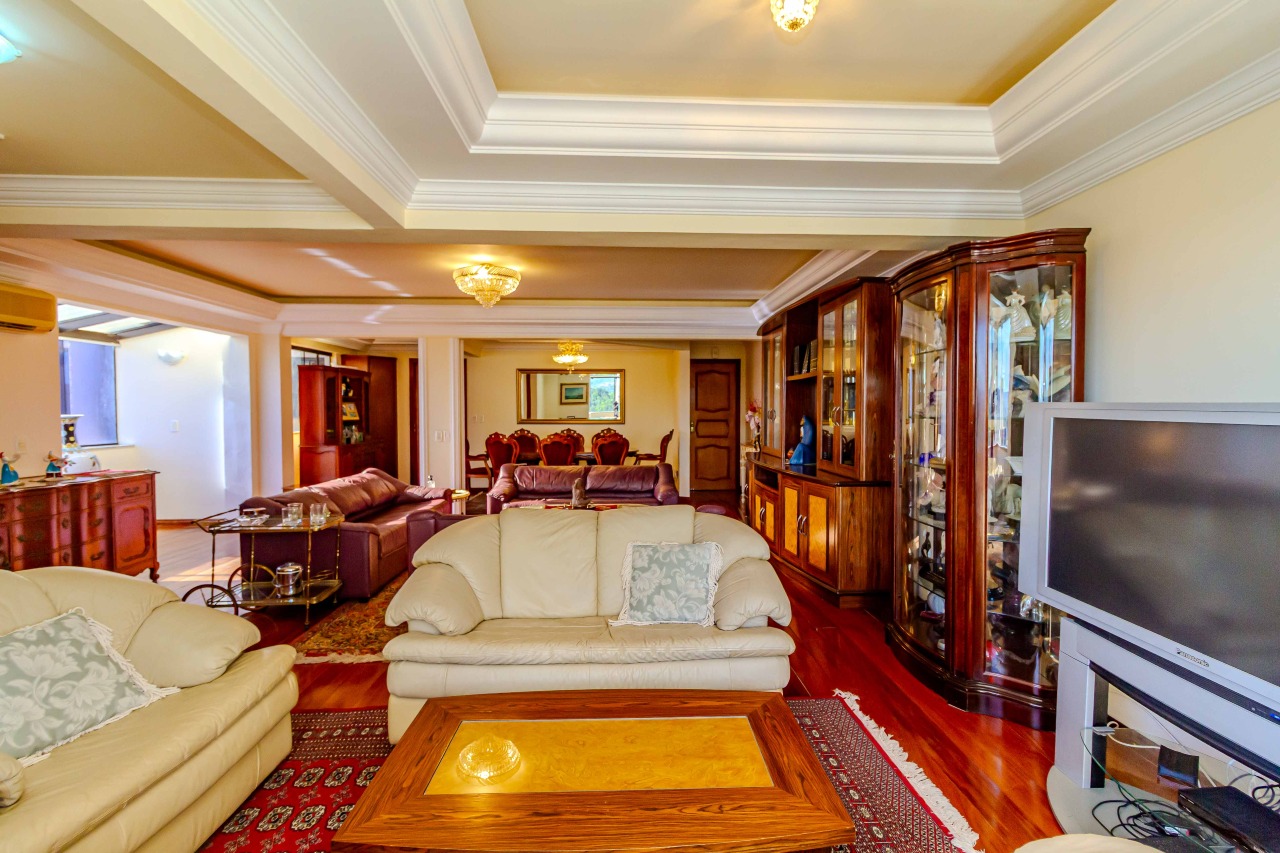 Cobertura à venda no Centro: