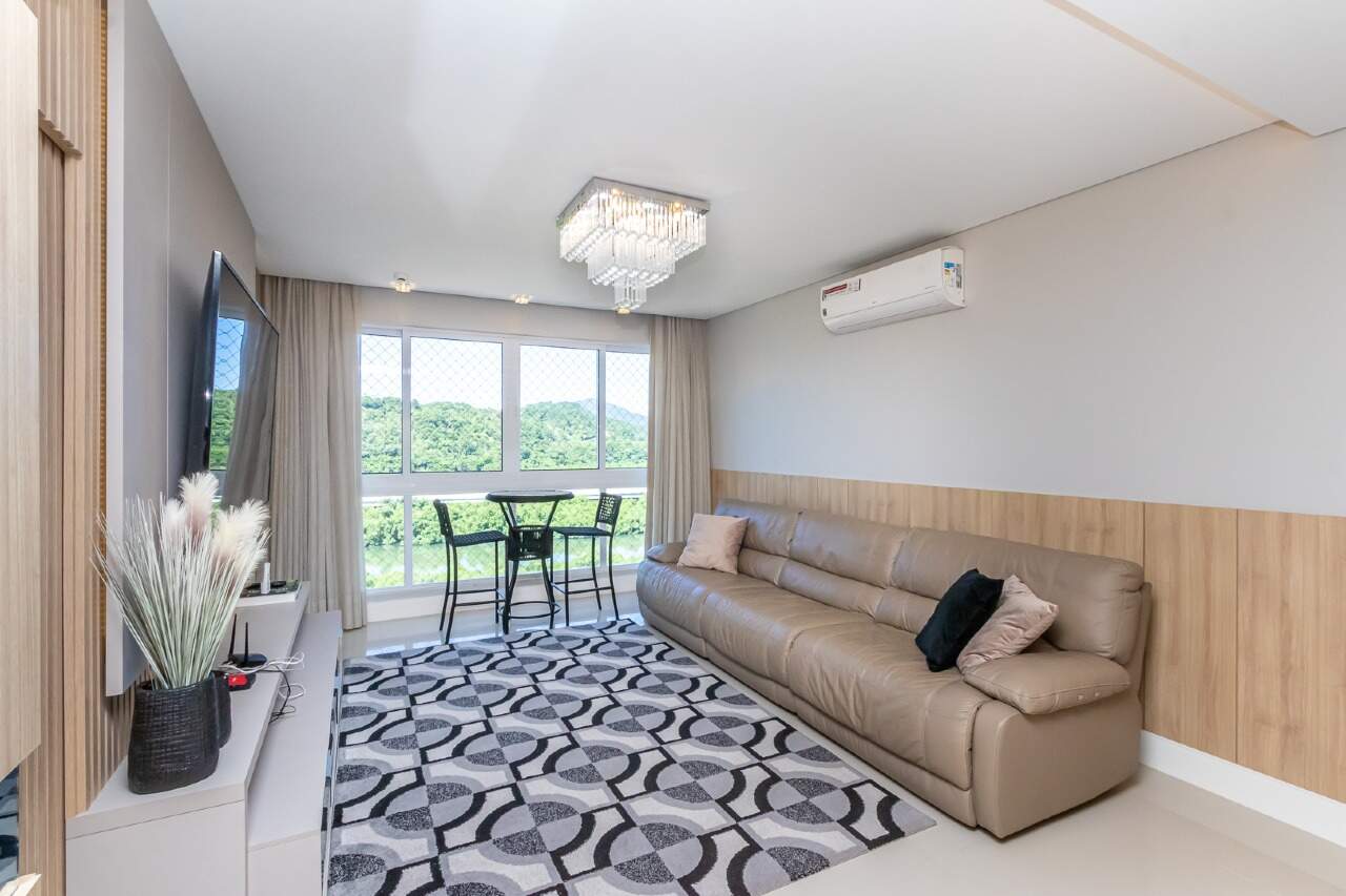 Apartamento de 4 quartos, 151m² no bairro Barra Sul, em Balneário Camboriú | Eu Corretor