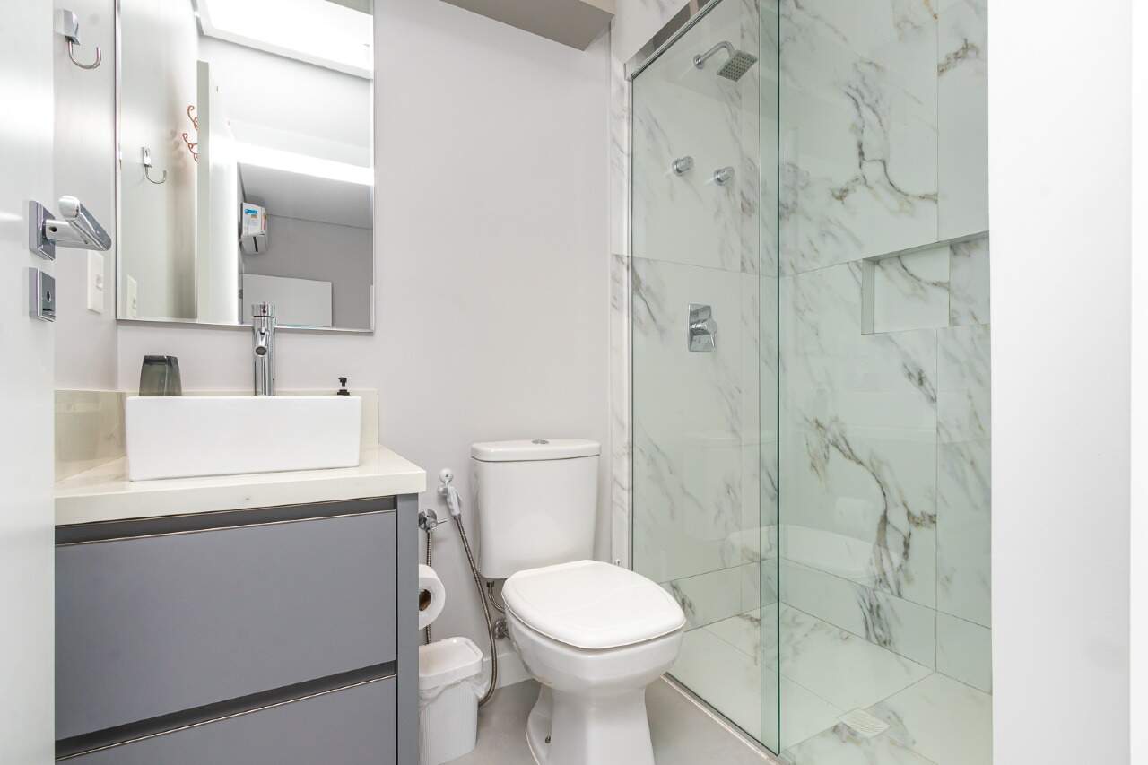 Apartamento à venda no Pioneiros: 