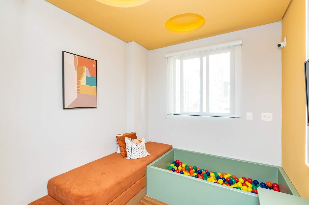 Apartamento à venda no Pioneiros: 