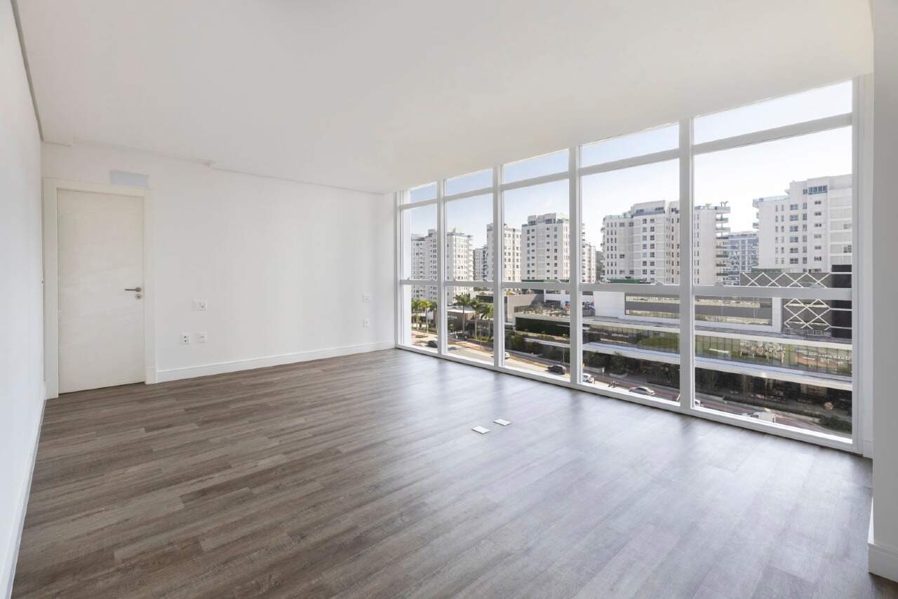 Apartamento à venda no Praia Brava: 