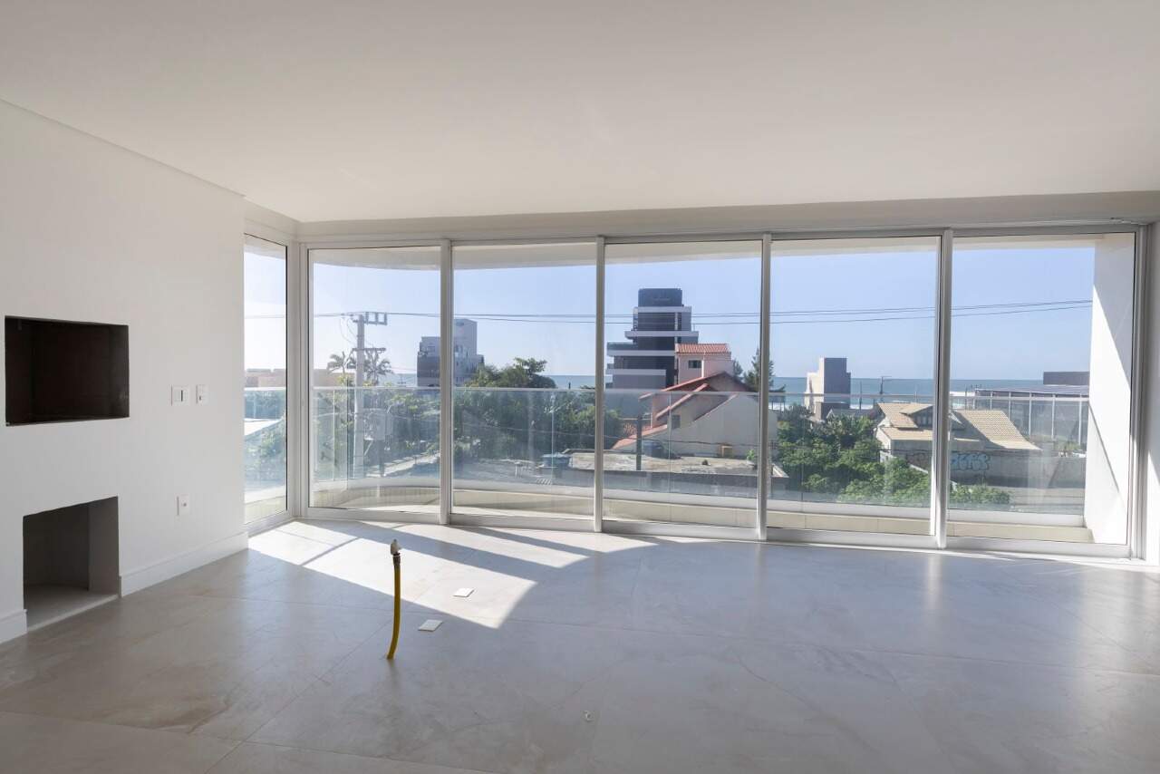Apartamento à venda no Praia Brava: 