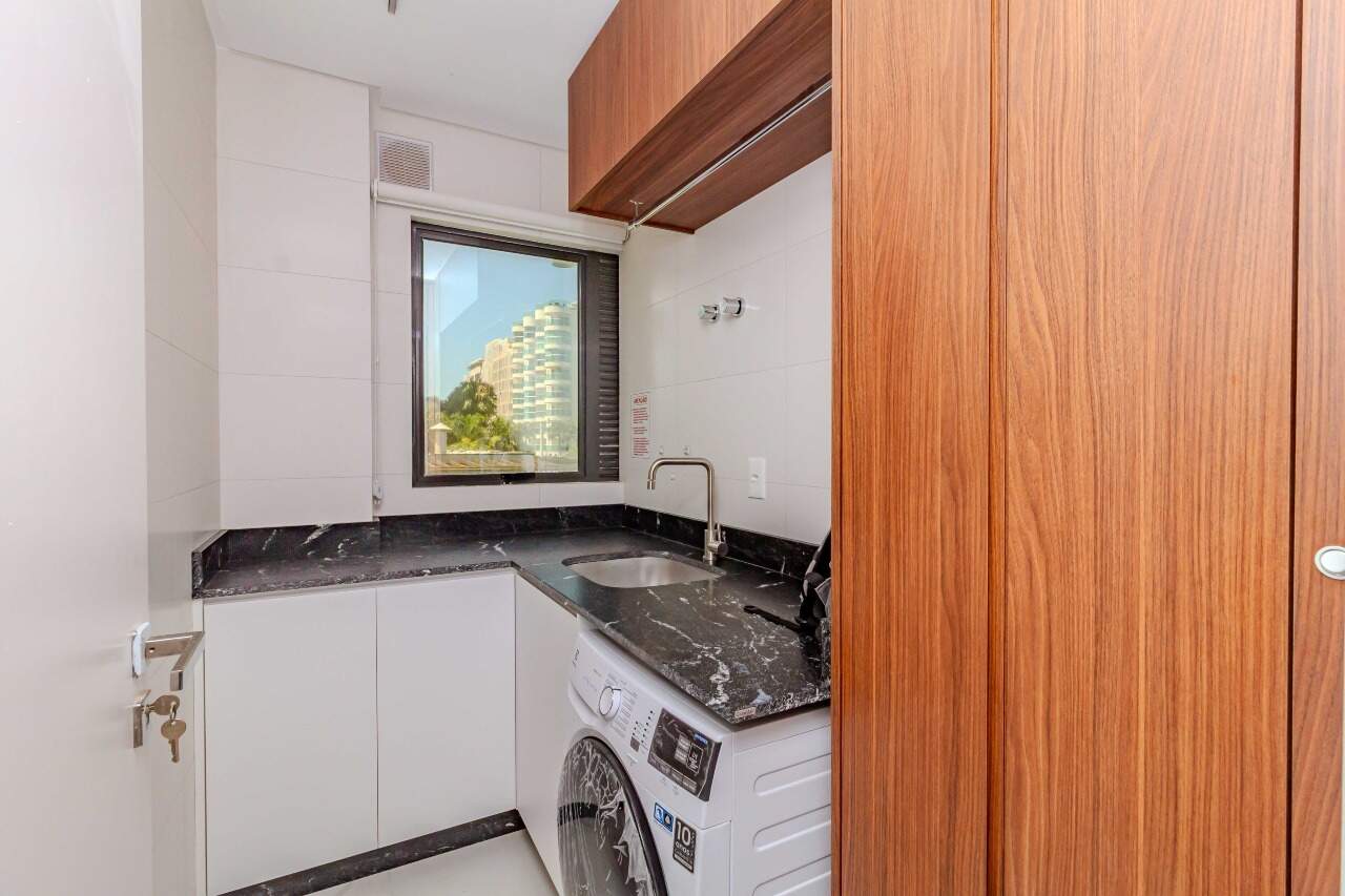 Apartamento à venda no Praia Brava: 