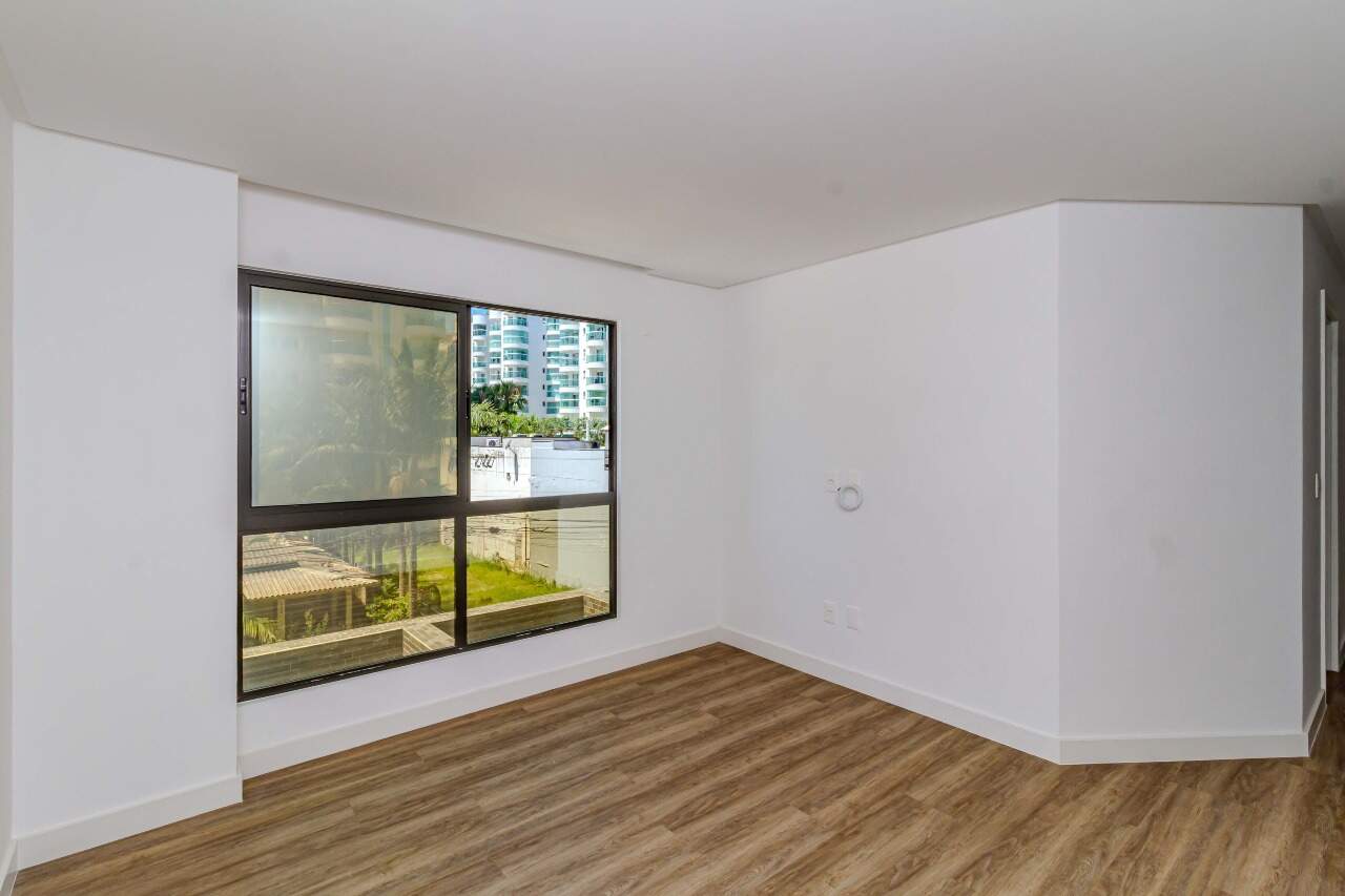 Apartamento à venda no Praia Brava: 