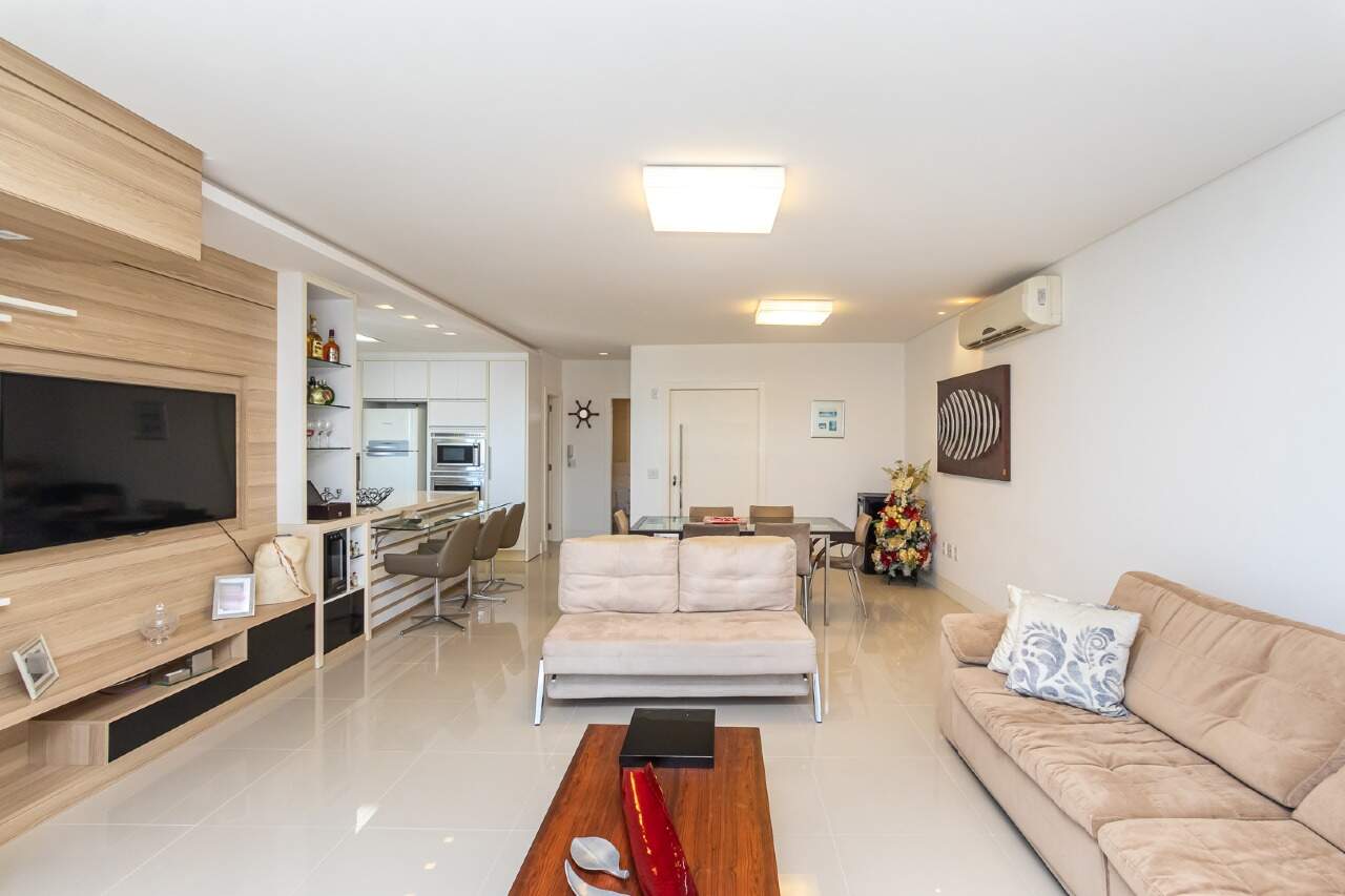 Apartamento de 3 quartos, 130m² no bairro Centro, em Balneário Camboriú | Eu Corretor