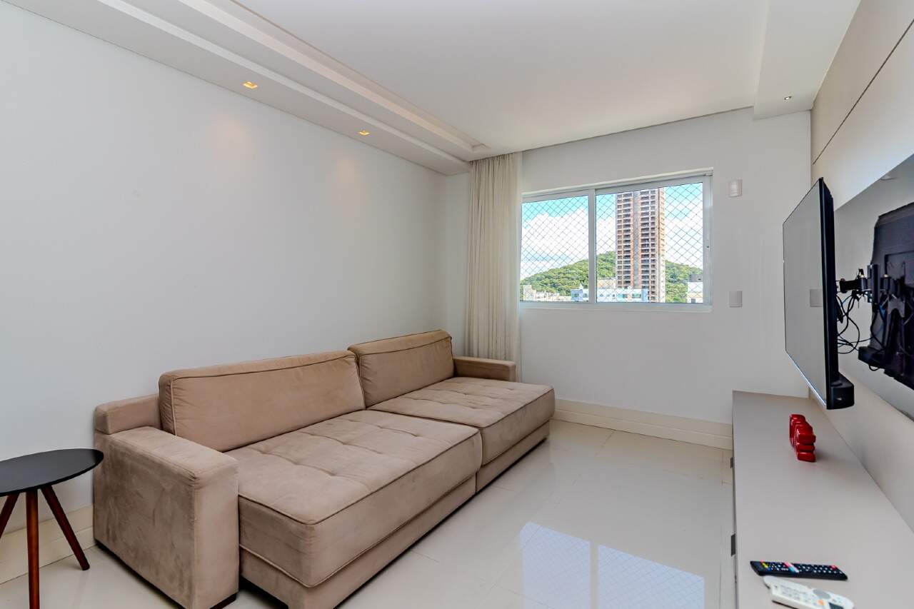 Apartamento de 3 quartos, 135m² no bairro Pioneiros, em Balneário Camboriú | Eu Corretor