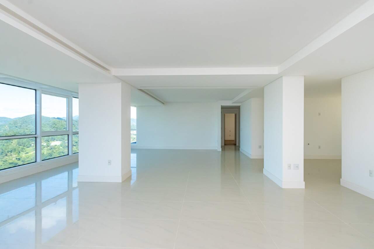 Apartamento de 3 quartos, 183m² no bairro Barra Sul, em Balneário Camboriú | Eu Corretor