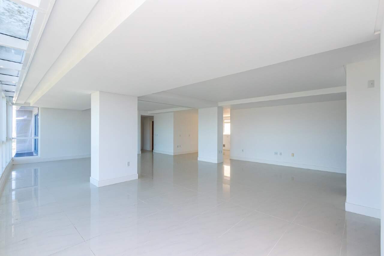 Apartamento de 3 quartos, 183m² no bairro Barra Sul, em Balneário Camboriú | Eu Corretor