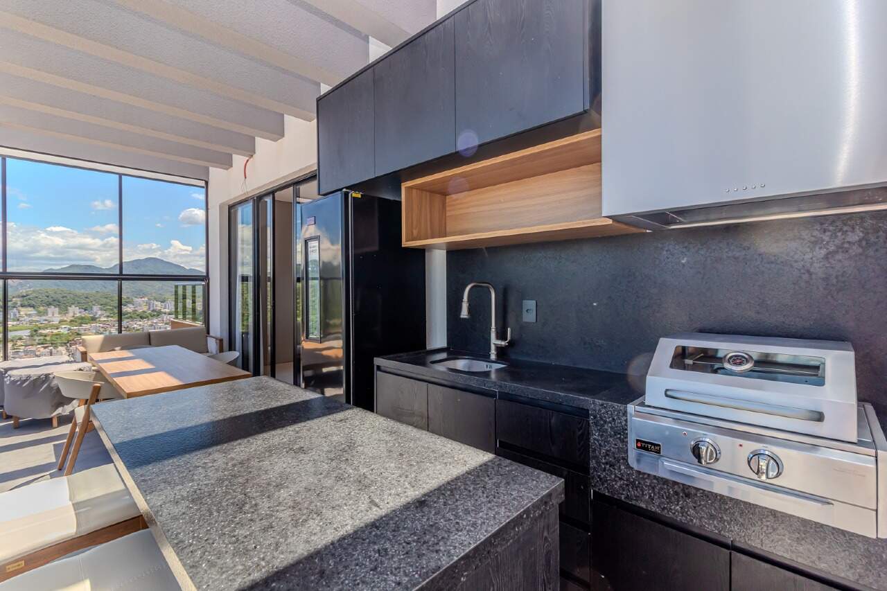 Cobertura à venda no Centro: 