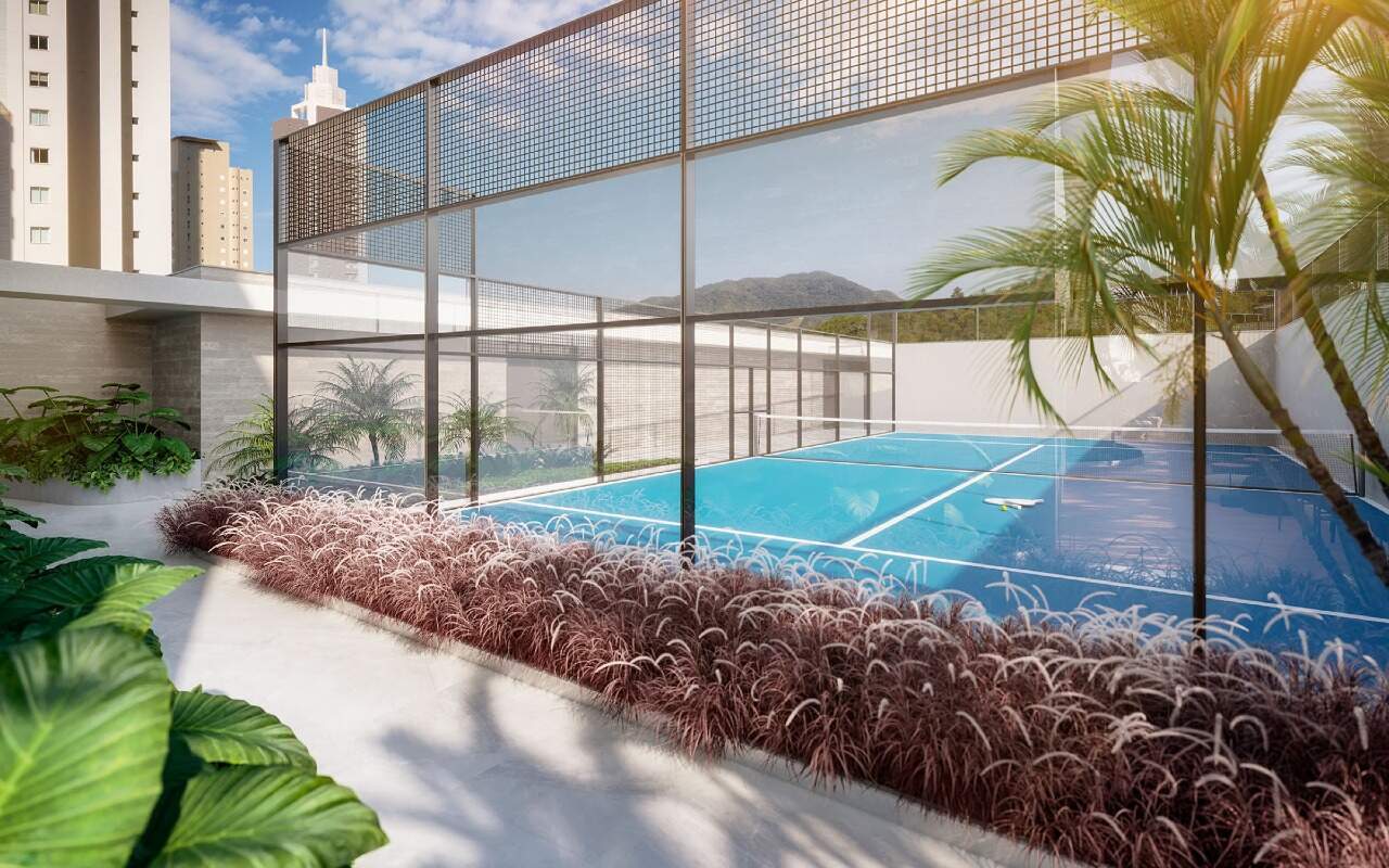 Apartamento à venda no Centro: Quadra oficial de pádel do pavimento de lazer (imagem ilustrativa)