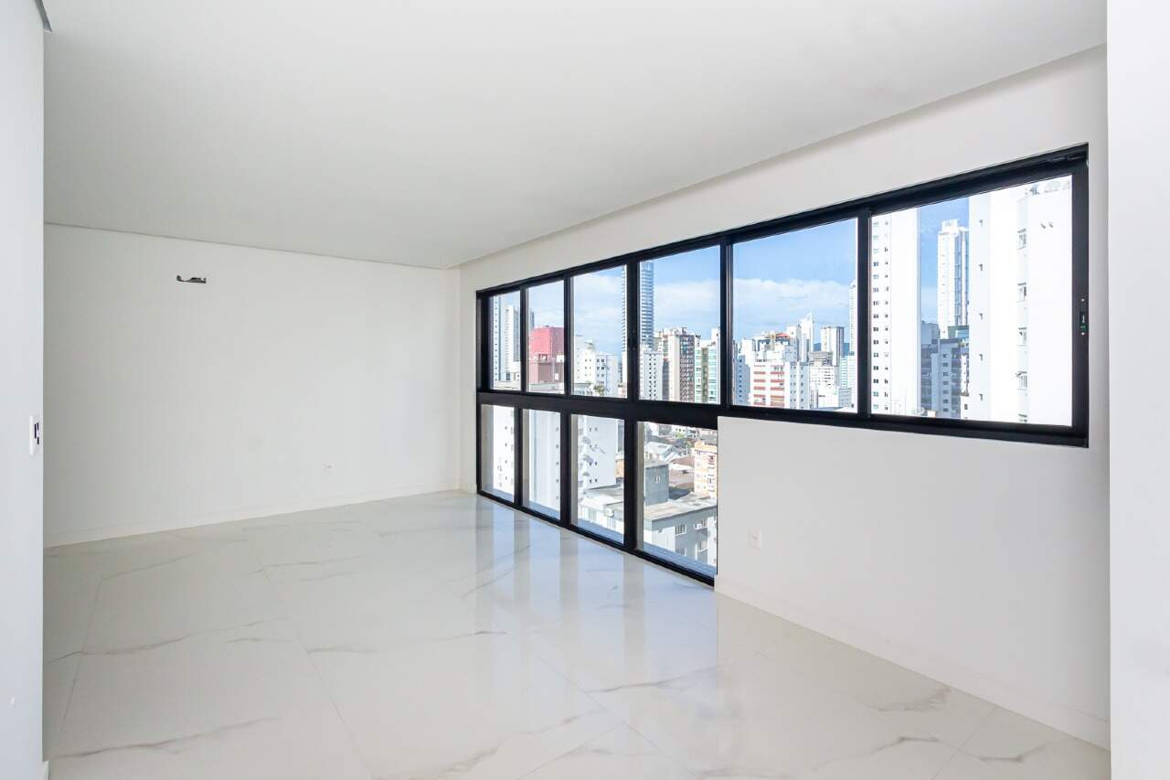 Apartamento de 3 quartos, 112m² no bairro Centro, em Balneário Camboriú | Eu Corretor