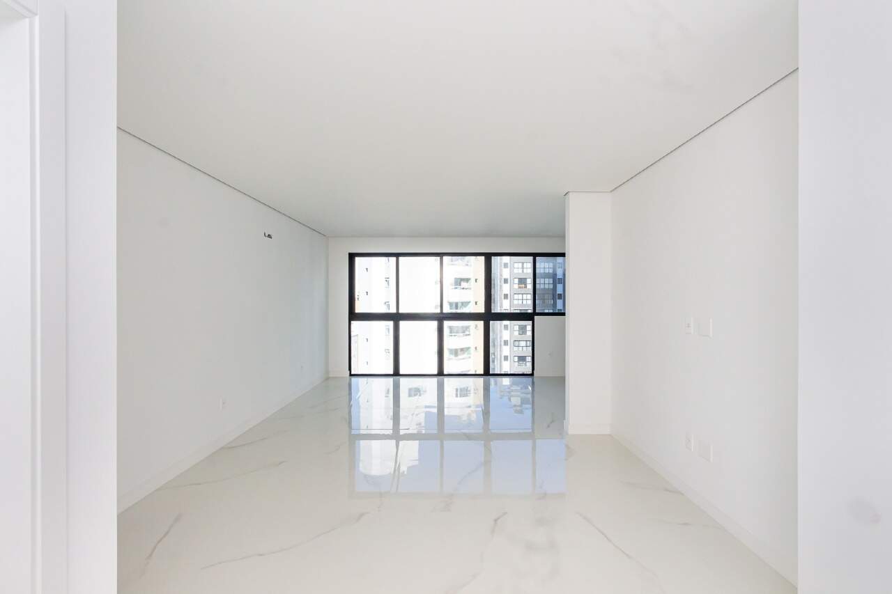 Apartamento de 3 quartos, 112m² no bairro Centro, em Balneário Camboriú | Eu Corretor