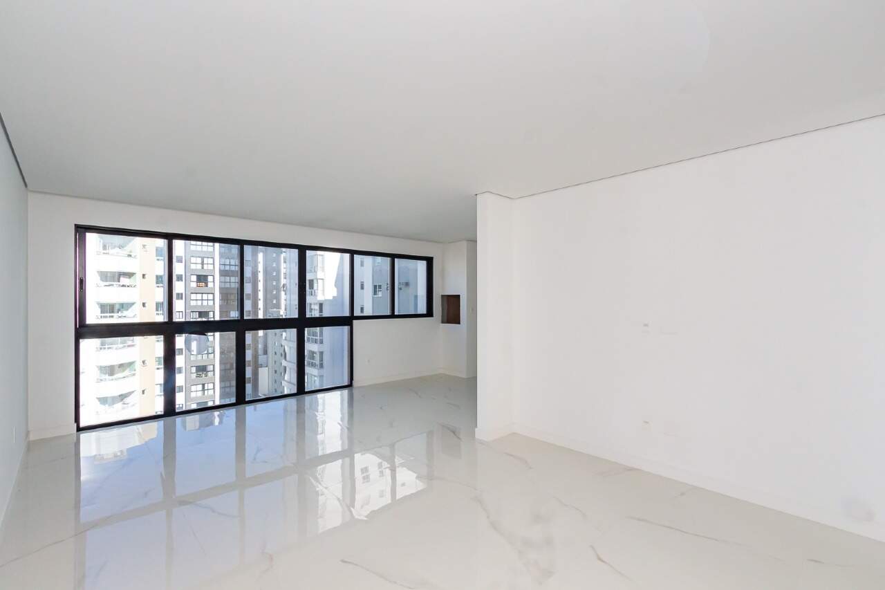 Apartamento de 3 quartos, 112m² no bairro Centro, em Balneário Camboriú | Eu Corretor