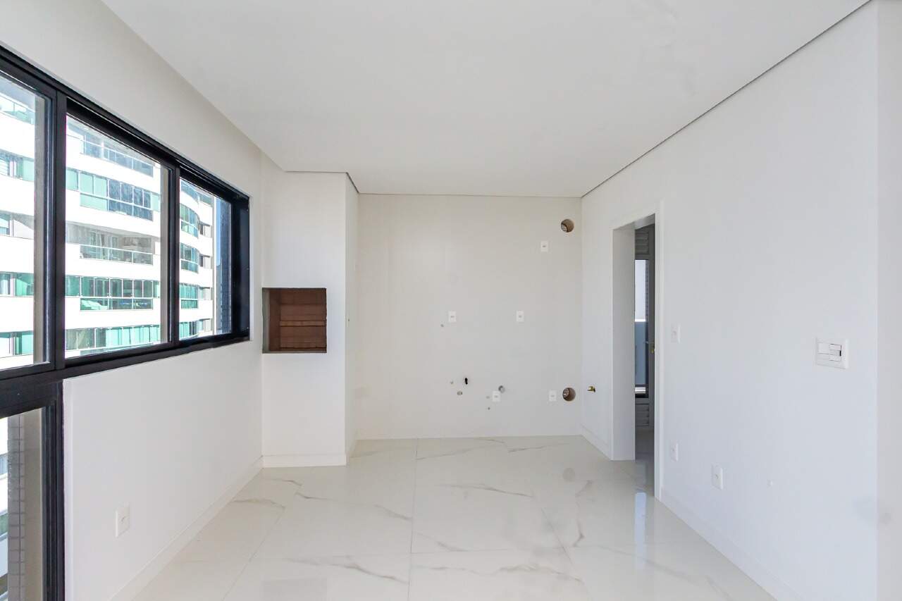 Apartamento de 3 quartos, 112m² no bairro Centro, em Balneário Camboriú | Eu Corretor