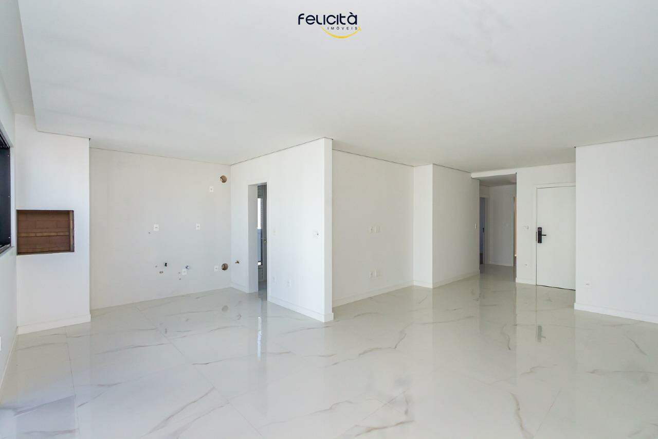 Apartamento de 3 quartos, 112m² no bairro Centro, em Balneário Camboriú | Eu Corretor