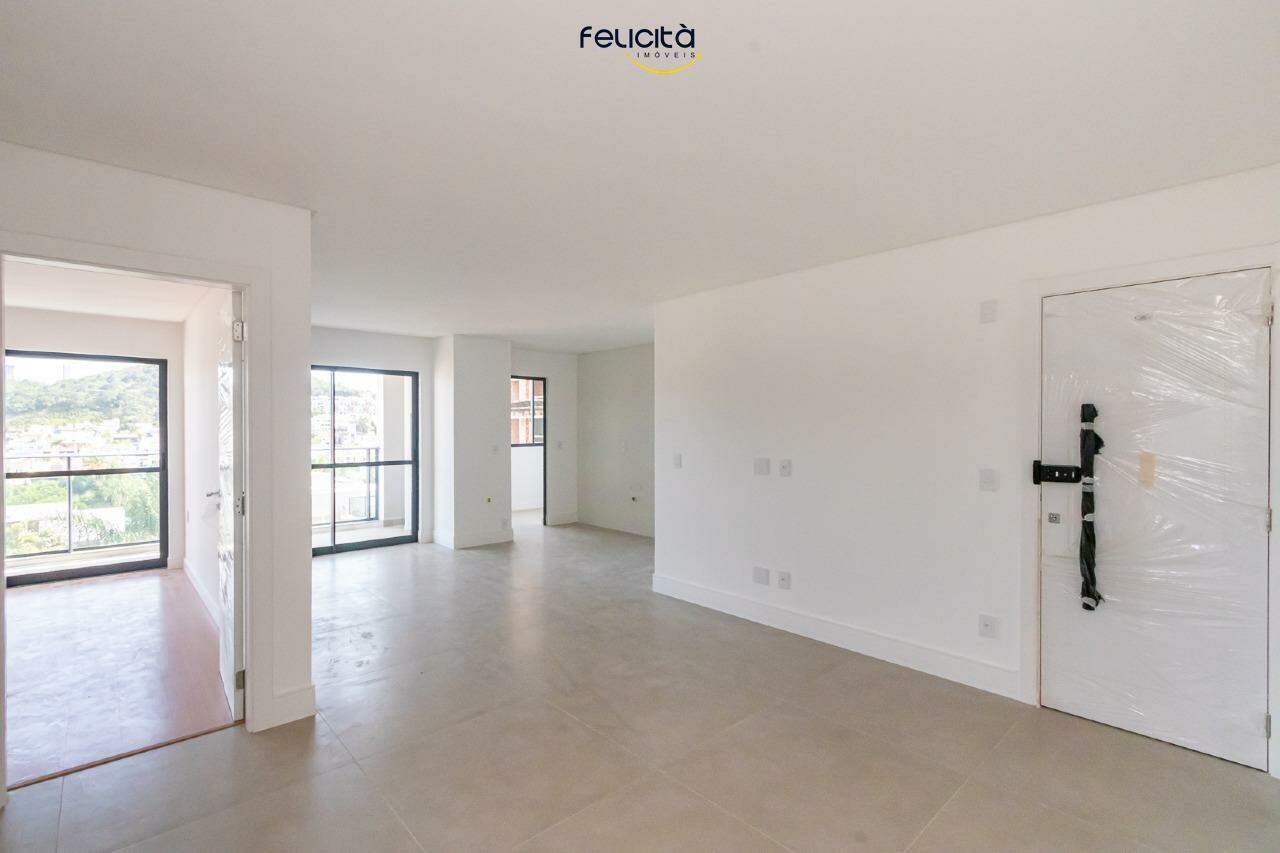 Apartamento de 3 quartos, 94m² no bairro Praia Brava, em Itajaí | Eu Corretor