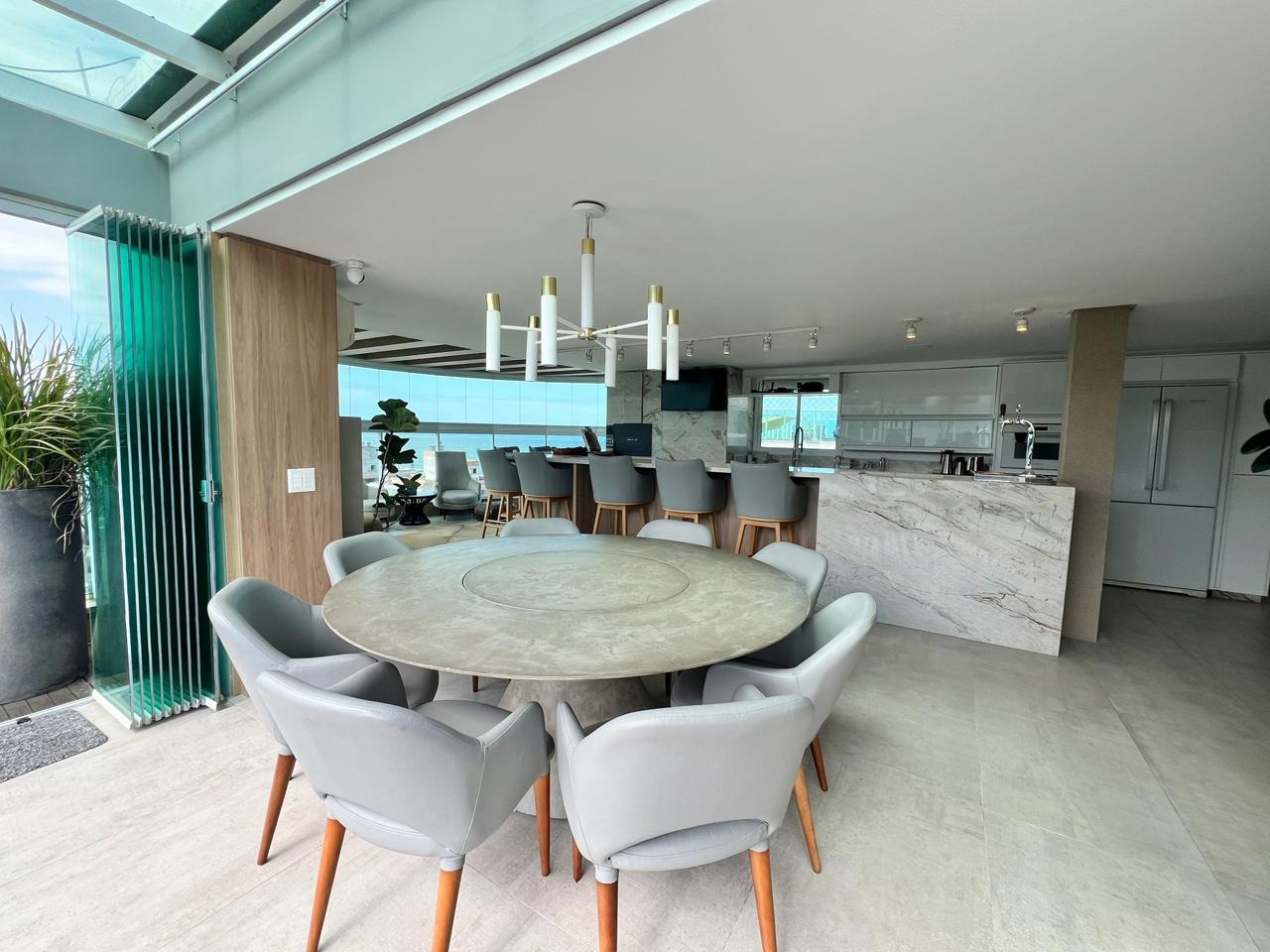 Cobertura à venda no Praia Brava: 