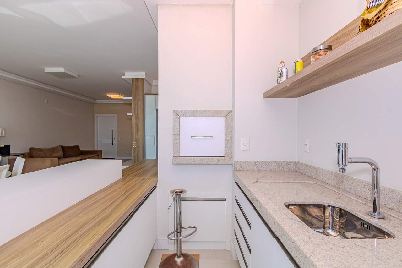 Apartamento de 3 quartos, 130m² no bairro Centro, em Balneário Camboriú | Eu Corretor