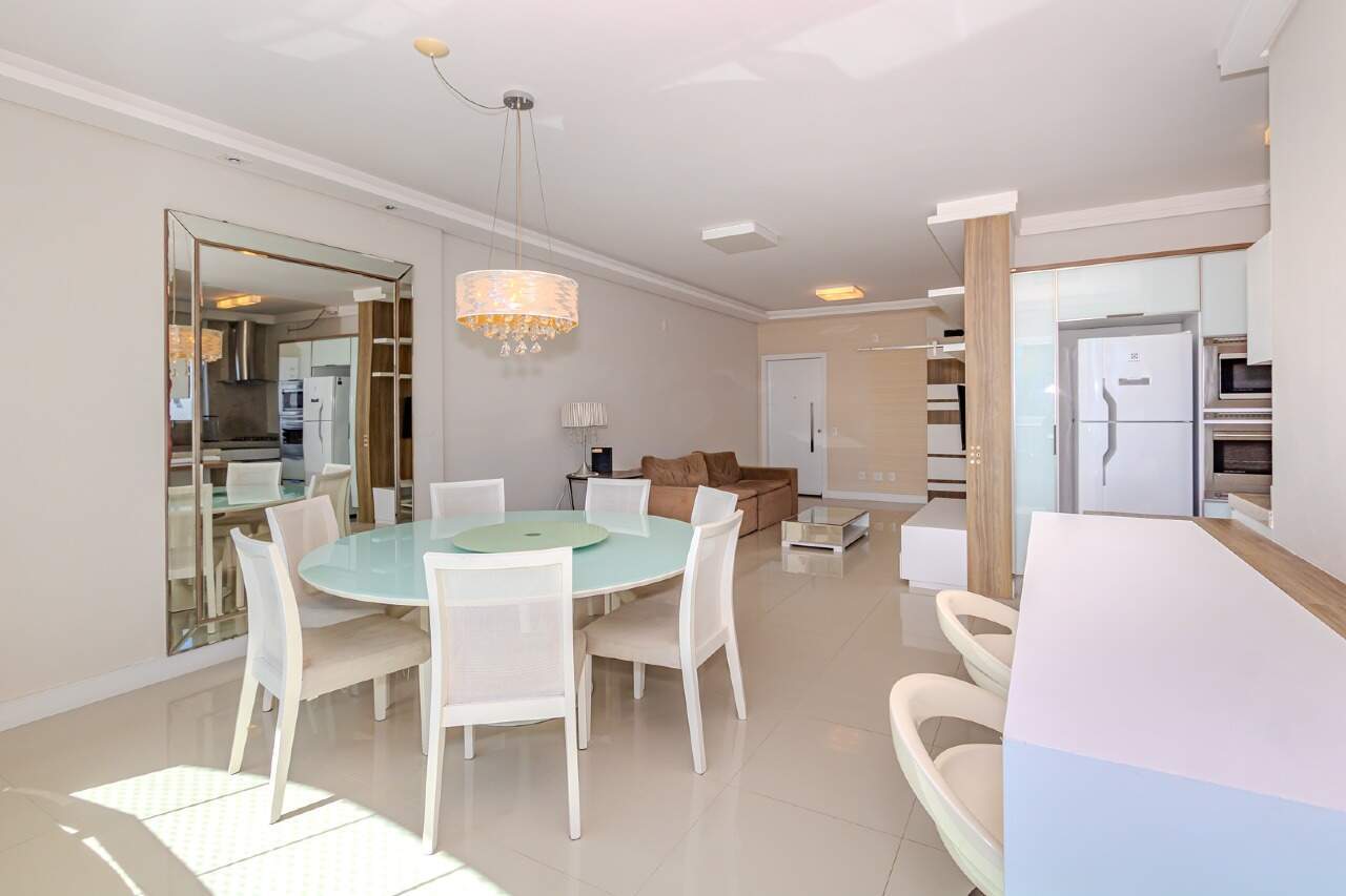 Apartamento de 3 quartos, 130m² no bairro Centro, em Balneário Camboriú | Eu Corretor