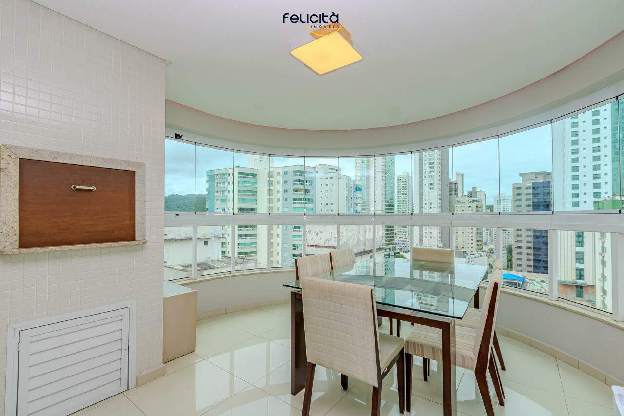 Apartamento de 3 quartos, 143m² no bairro Centro, em Balneário Camboriú | Eu Corretor