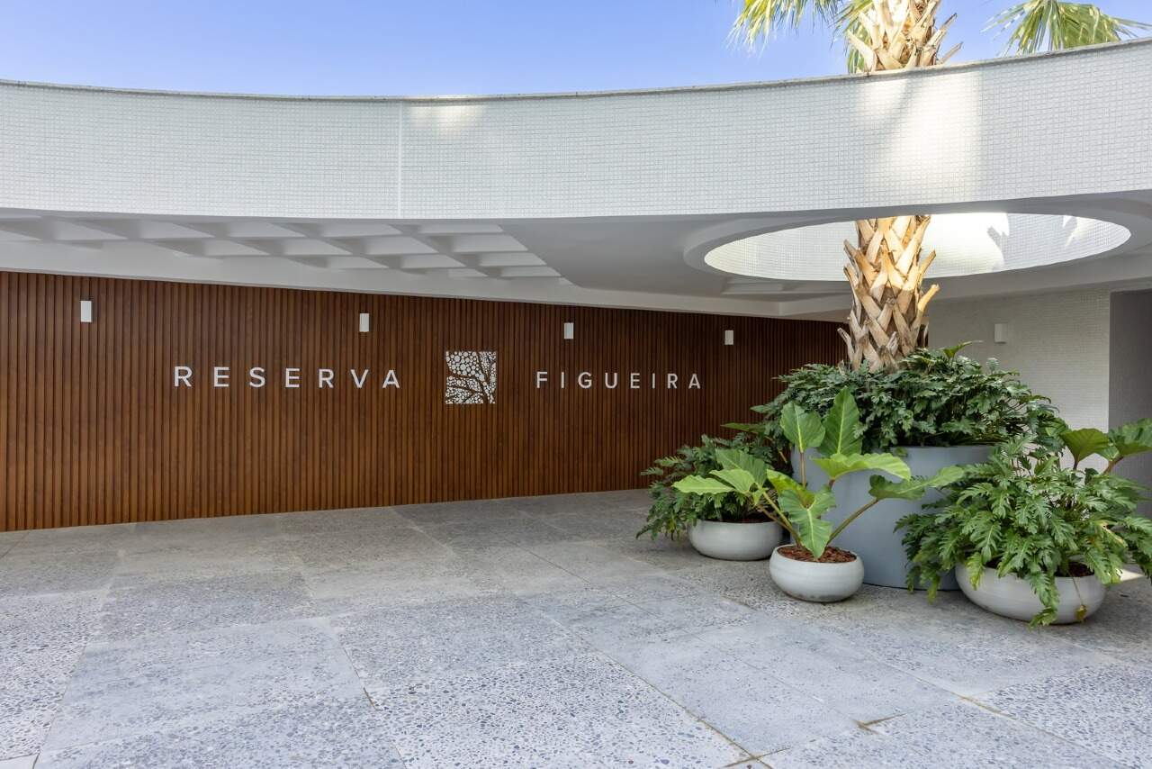 Cobertura à venda no Praia Brava: Entrada do Reserva Figueira