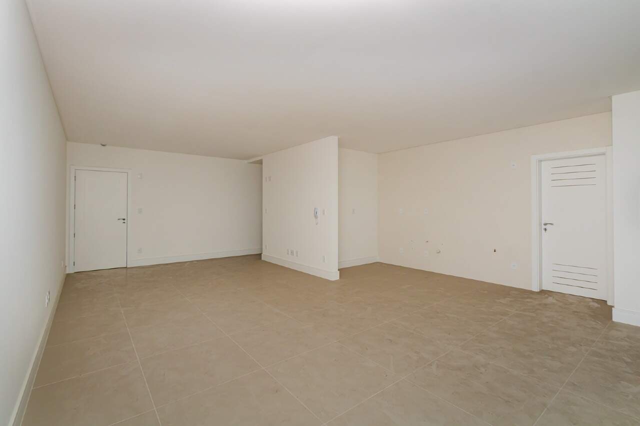 Apartamento de 3 quartos, 116m² no bairro Centro, em Balneário Camboriú | Eu Corretor
