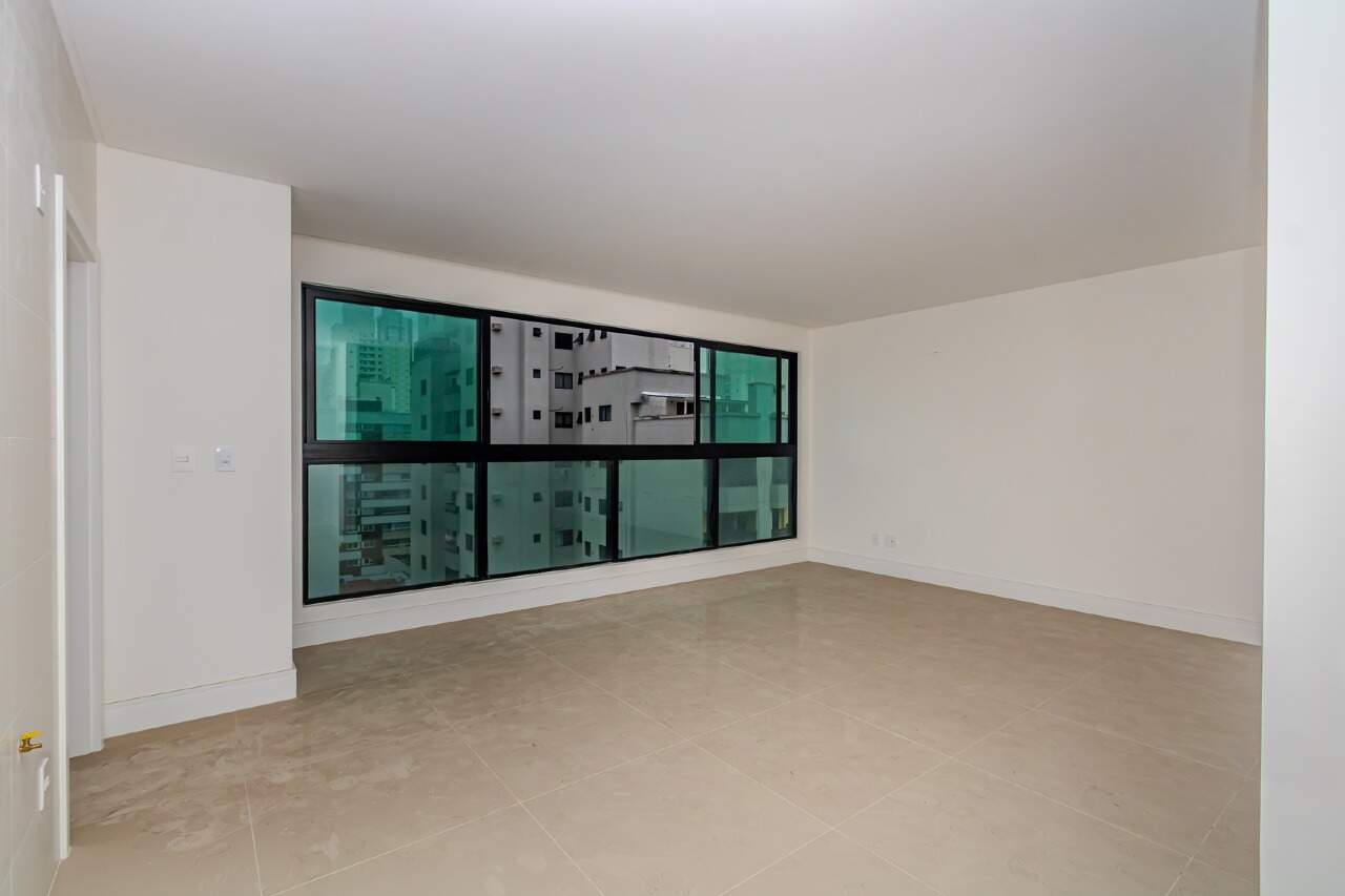 Apartamento de 3 quartos, 116m² no bairro Centro, em Balneário Camboriú | Eu Corretor