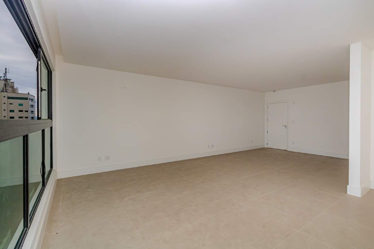 Apartamento de 3 quartos, 116m² no bairro Centro, em Balneário Camboriú | Eu Corretor