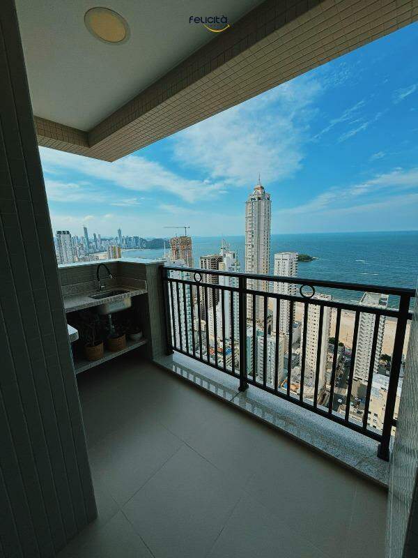 Apartamento de 3 quartos, 128m² no bairro Centro, em Balneário Camboriú | Eu Corretor