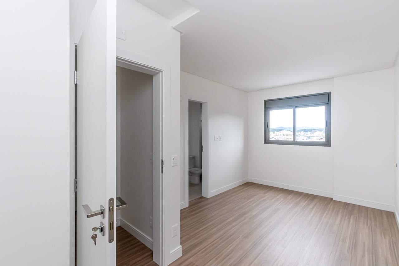 Apartamento de 4 quartos, 151m² no bairro Centro, em Balneário Camboriú | Eu Corretor