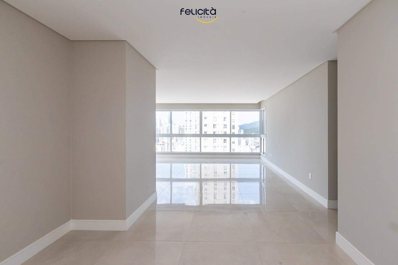 Apartamento de 3 quartos, 134m² no bairro Centro, em Balneário Camboriú | Eu Corretor