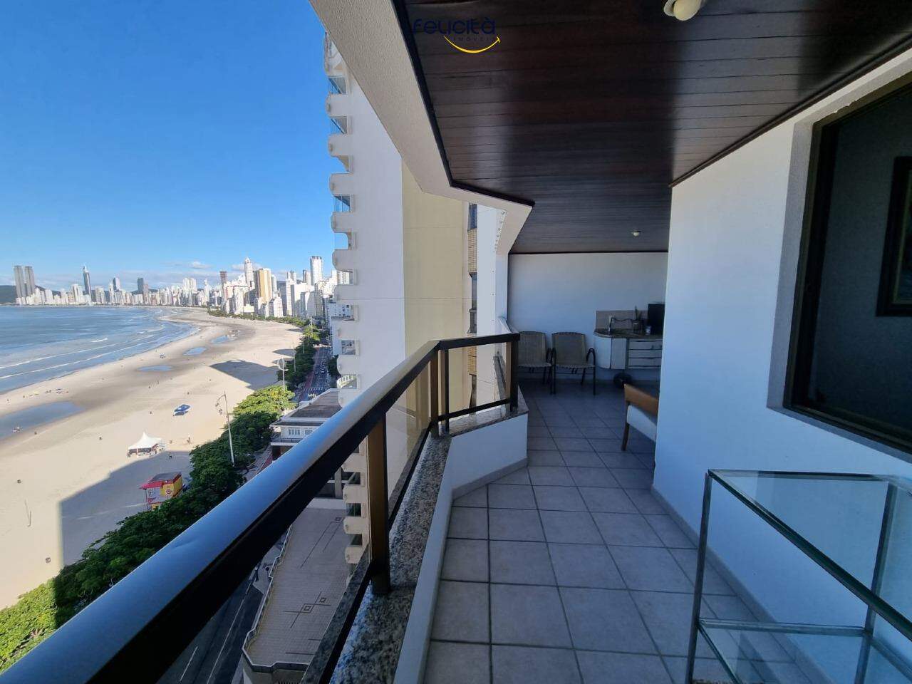 Apartamento de 3 quartos, 169m² no bairro Centro, em Balneário Camboriú | Eu Corretor