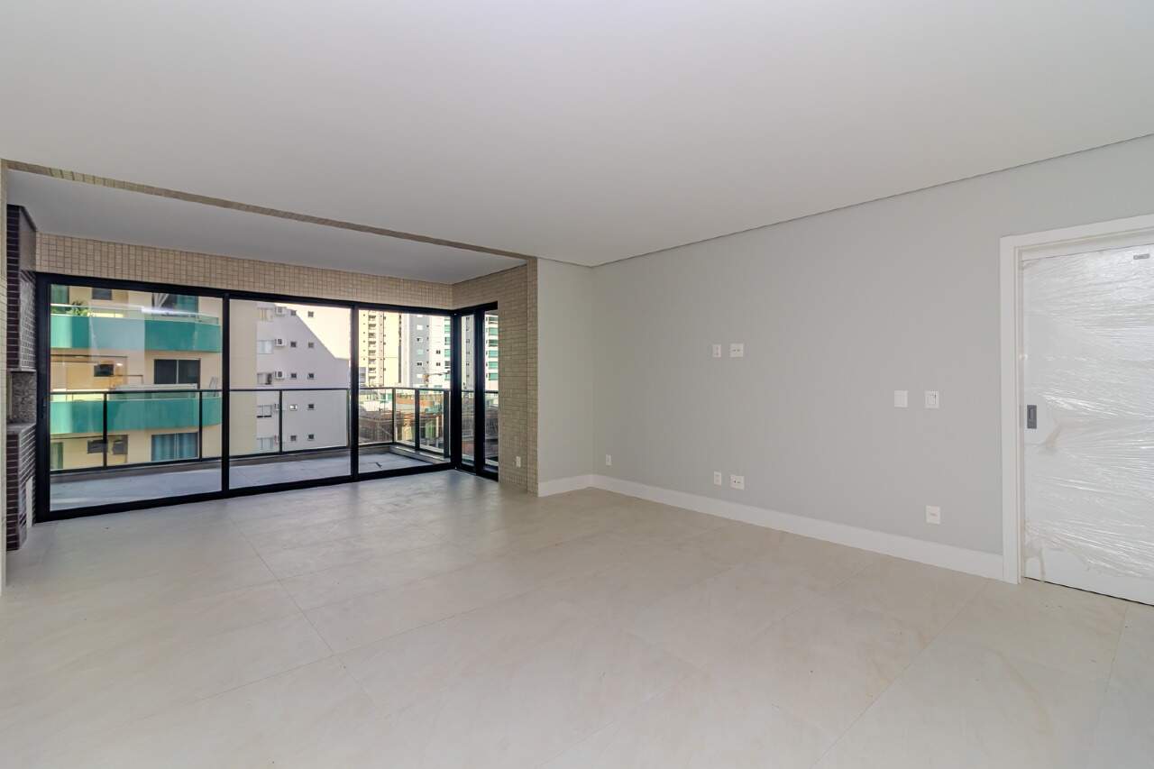 Apartamento de 4 quartos, 185m² no bairro Centro, em Balneário Camboriú | Eu Corretor